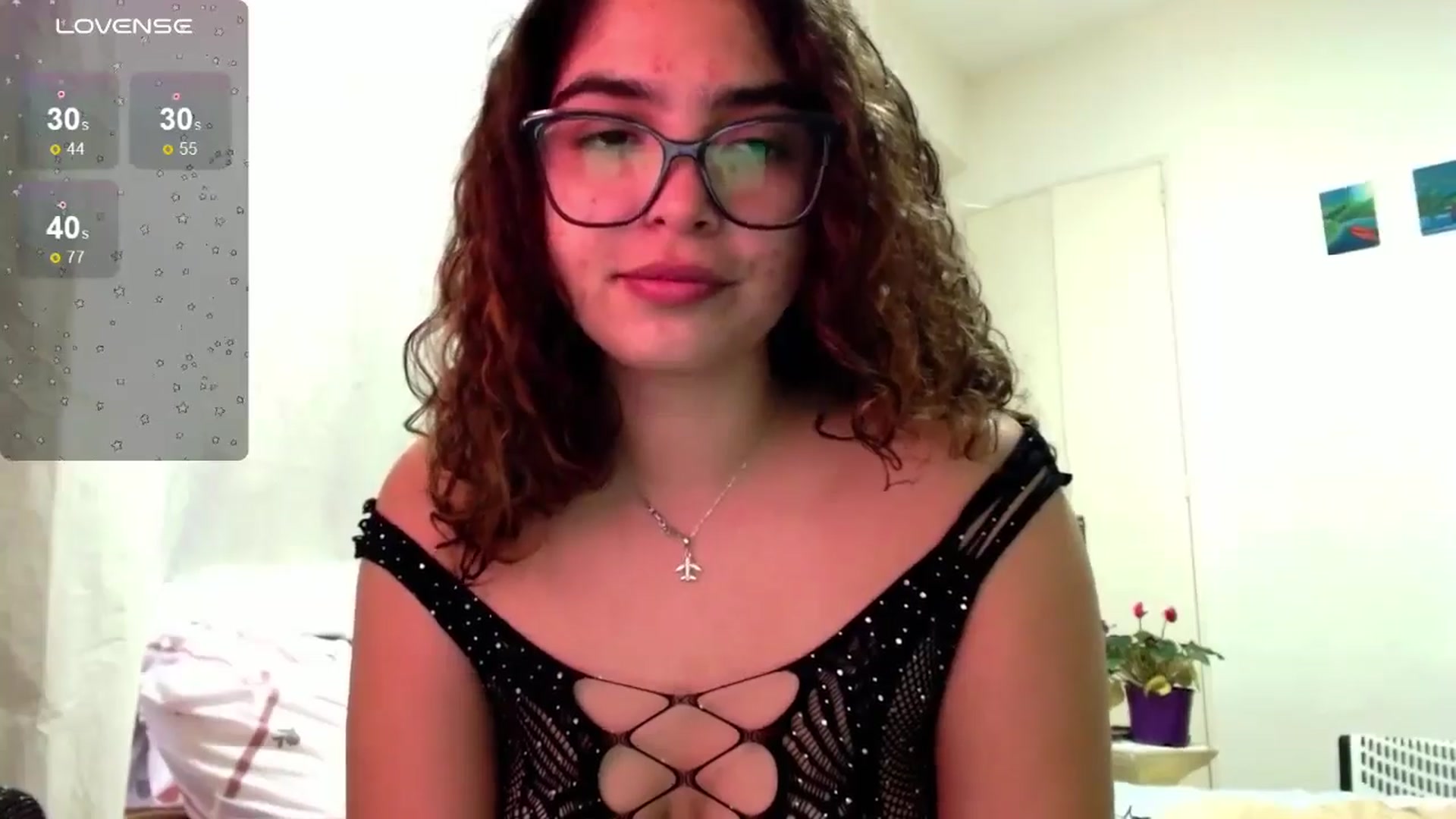 Gallery image thumbnail from Ariagaleo's myfreecams stream on, 08/09/2024, 20:02 image 3 of 20