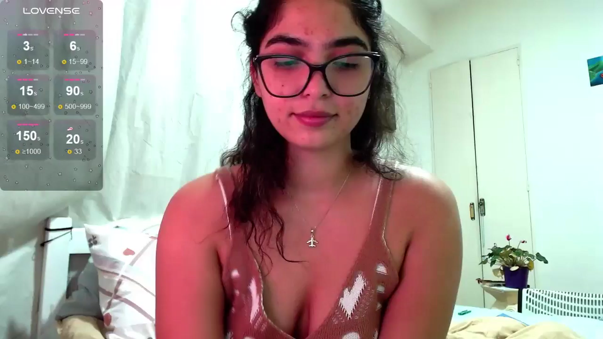 Gallery image thumbnail from Ariagaleo's myfreecams stream on, 08/12/2024, 01:18 image 10 of 20