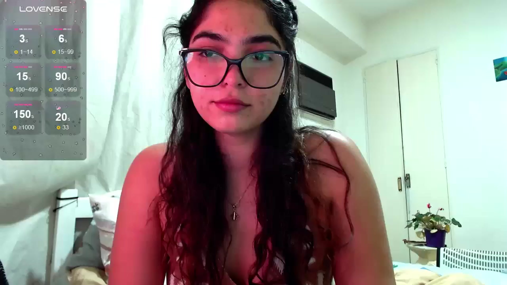 Gallery image thumbnail from Ariagaleo's myfreecams stream on, 08/12/2024, 01:18 image 6 of 20