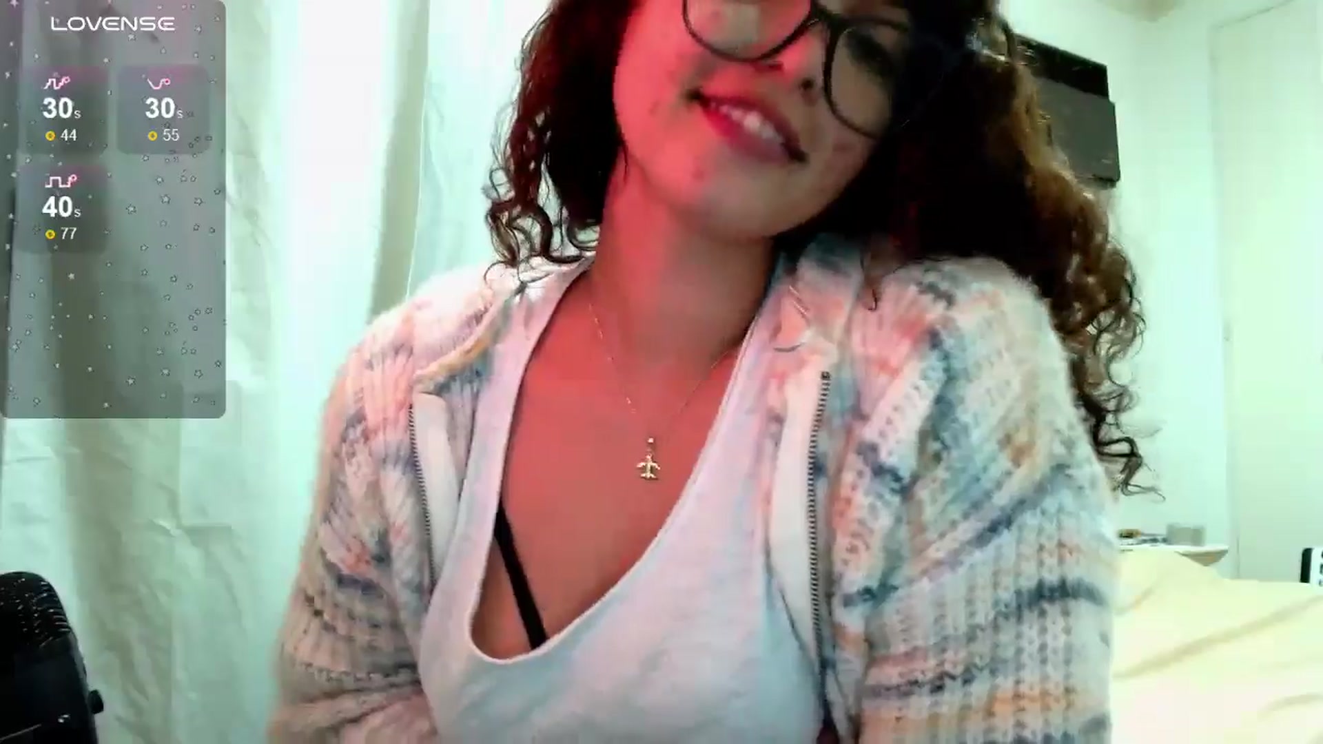 Gallery image thumbnail from Ariagaleo's myfreecams stream on, 08/14/2024, 23:42 image 3 of 20