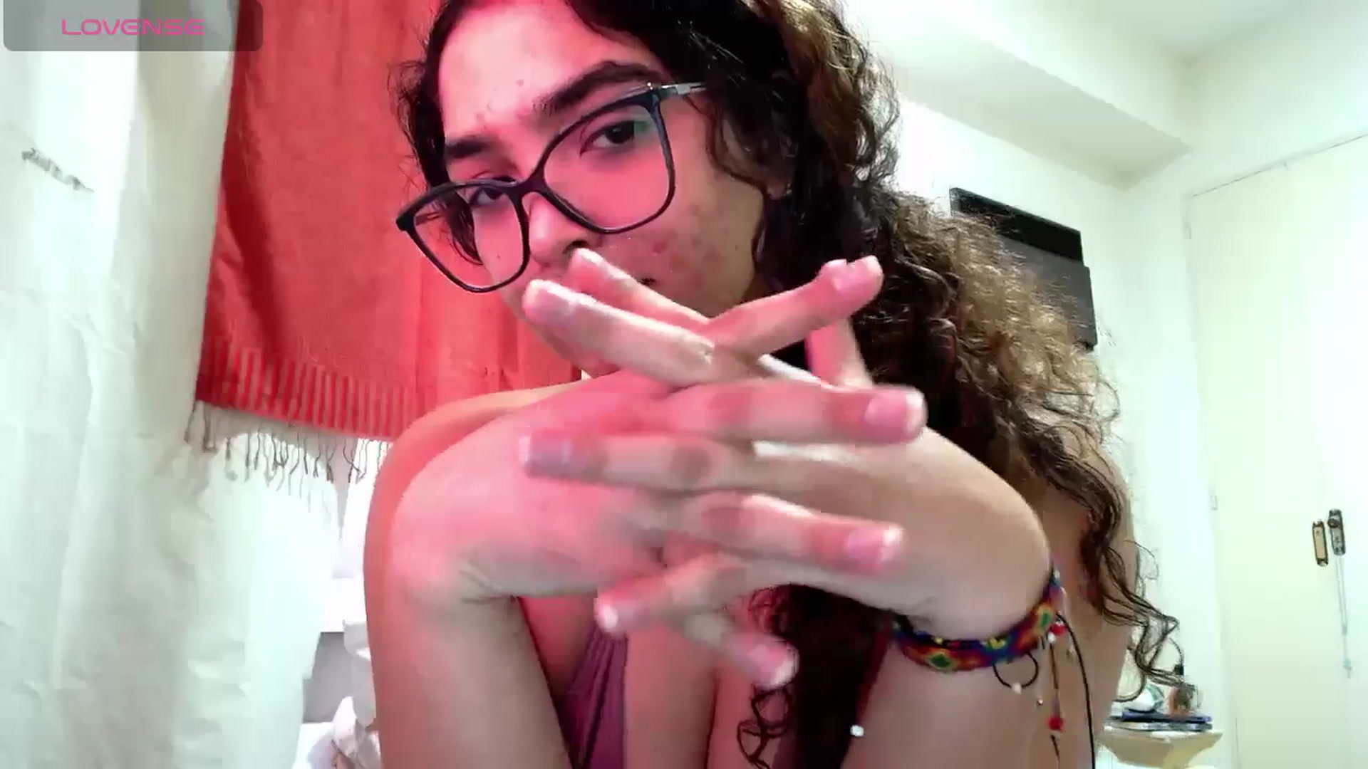 Gallery image thumbnail from Ariagaleo's myfreecams stream on, 08/16/2024, 17:54 image 9 of 20