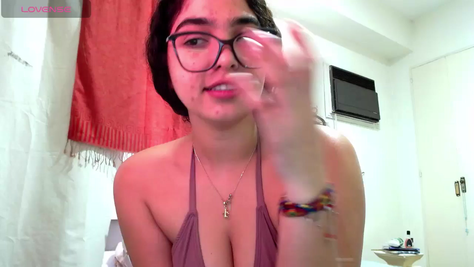 Gallery image thumbnail from Ariagaleo's myfreecams stream on, 08/16/2024, 17:54 image 10 of 20
