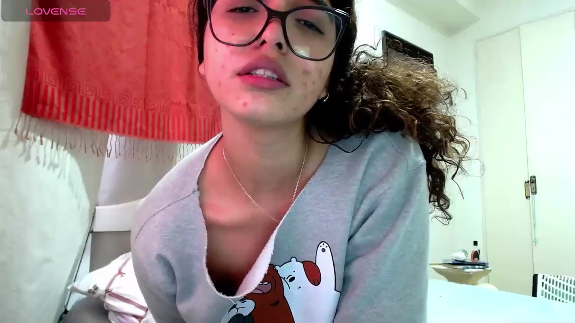 Gallery image thumbnail from Ariagaleo's myfreecams stream on, 08/16/2024, 19:27 image 17 of 20