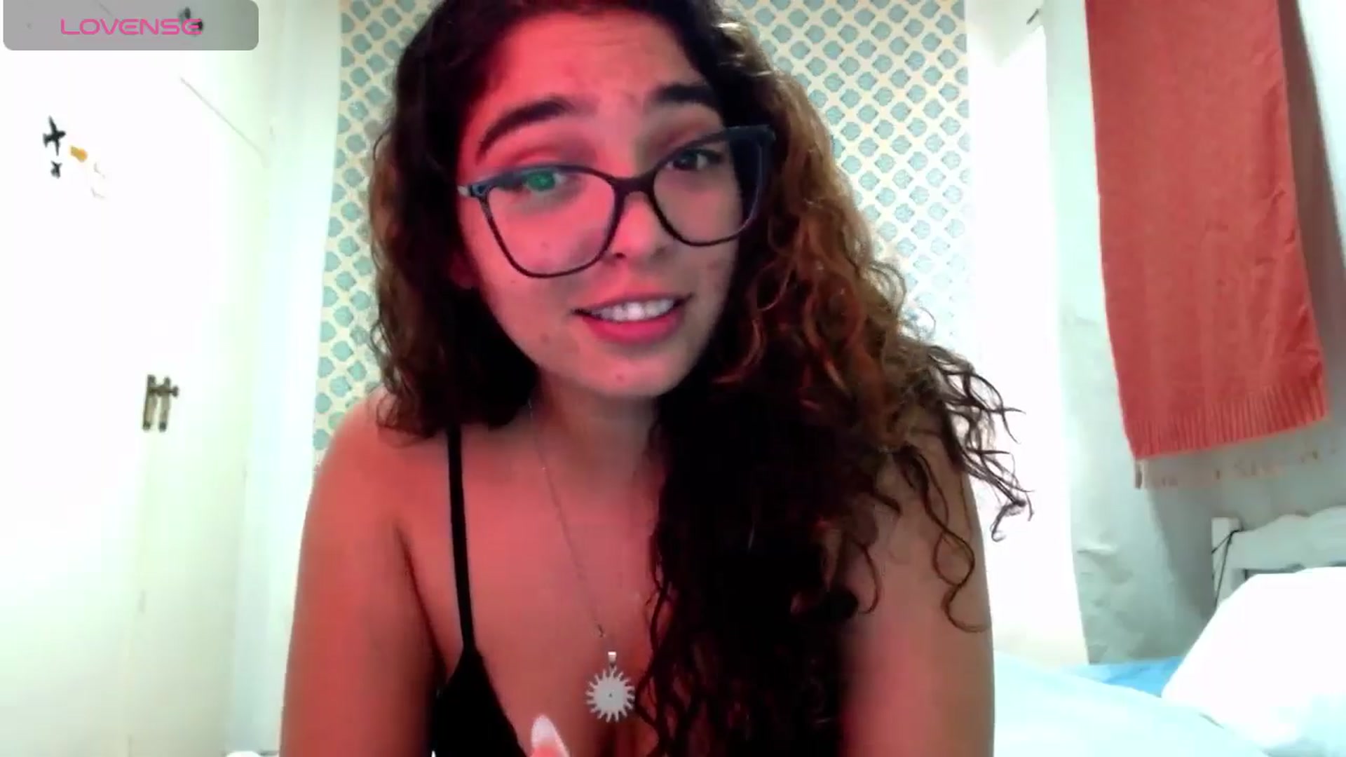 Gallery image thumbnail from Ariagaleo's myfreecams stream on, 09/06/2024, 20:29 image 16 of 20