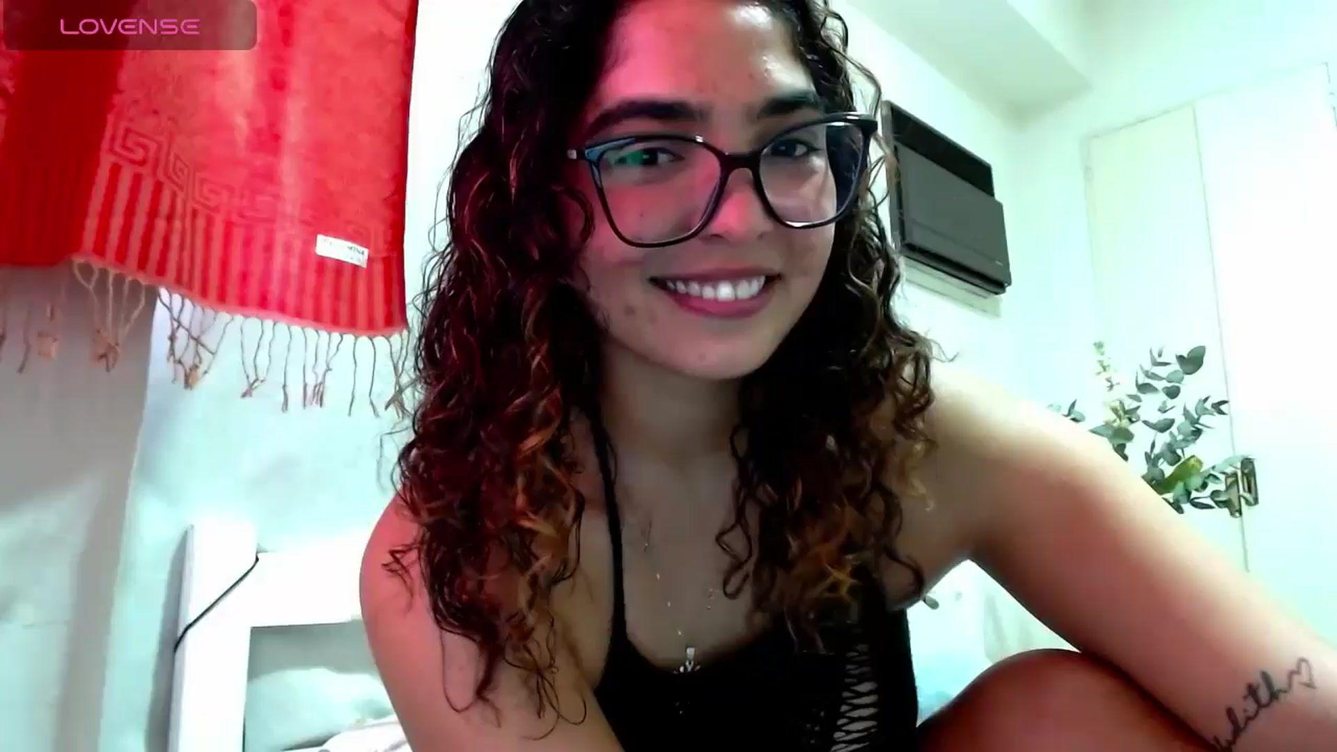Gallery image thumbnail from Ariagaleo's myfreecams stream on, 09/20/2024, 19:14 image 1 of 20