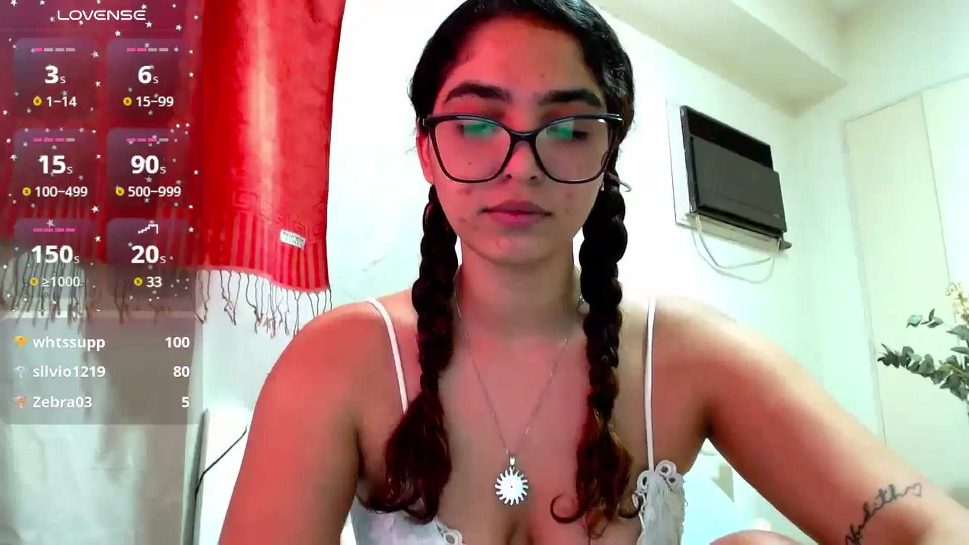Gallery image thumbnail from Ariagaleo's myfreecams stream on, 09/25/2024, 20:20 image 7 of 20