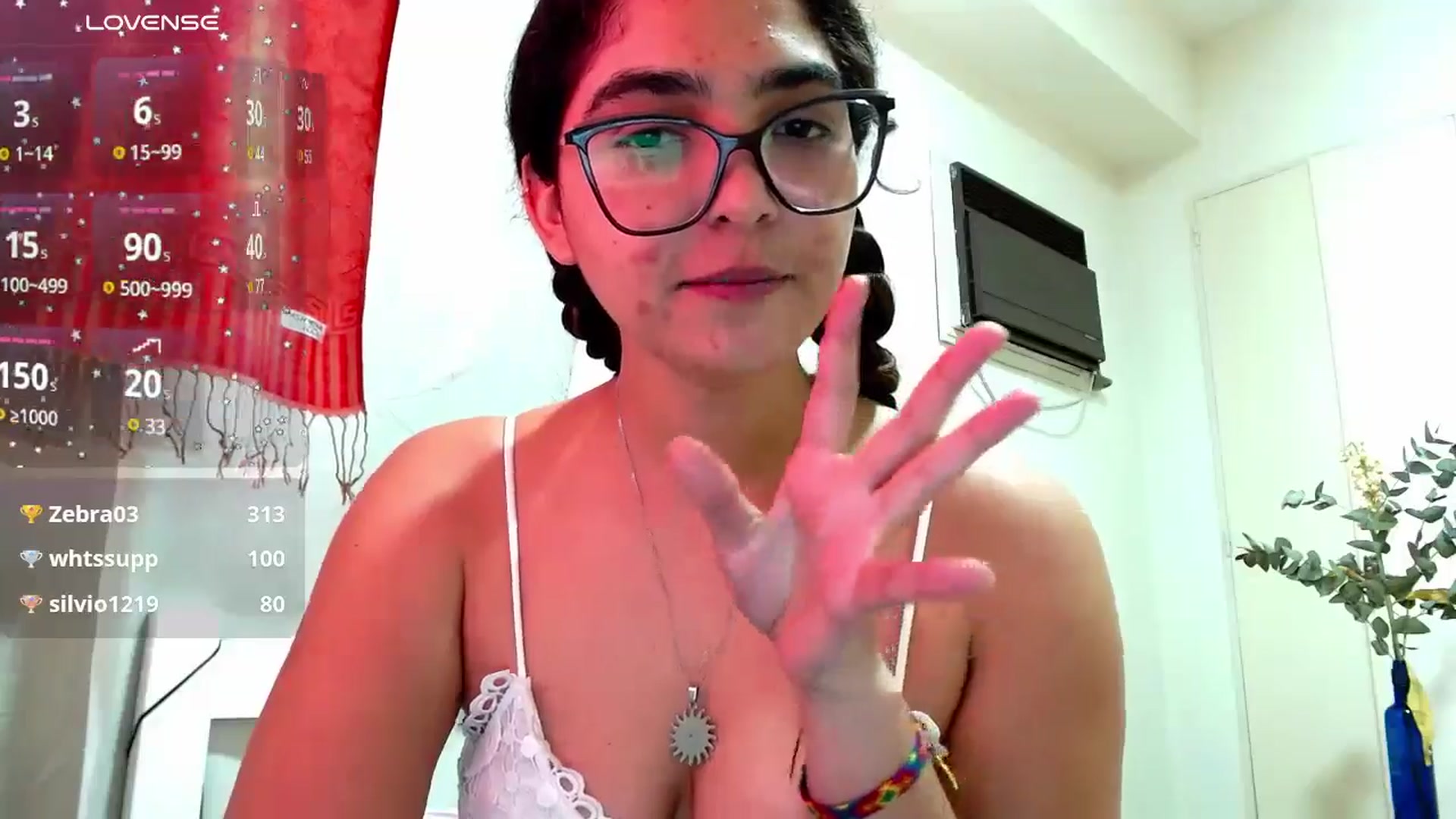 Gallery image thumbnail from Ariagaleo's myfreecams stream on, 09/25/2024, 20:20 image 13 of 20