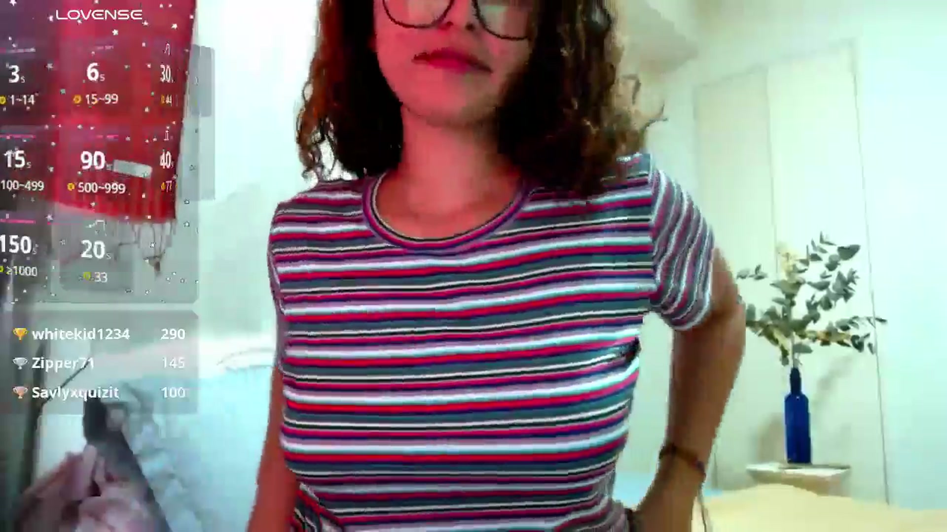 Gallery image thumbnail from Ariagaleo's myfreecams stream on, 09/26/2024, 18:51 image 18 of 20