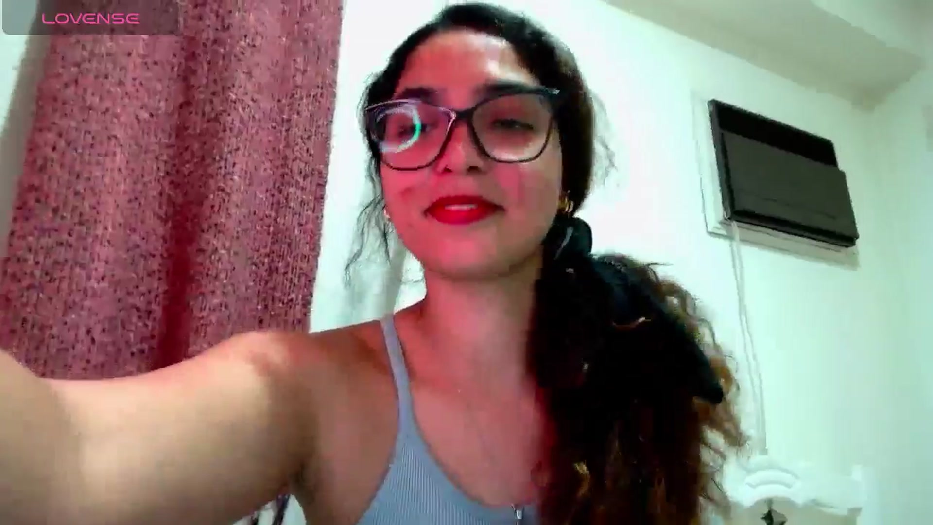 Gallery image thumbnail from Ariagaleo's myfreecams stream on, 10/17/2024, 22:39 image 10 of 20