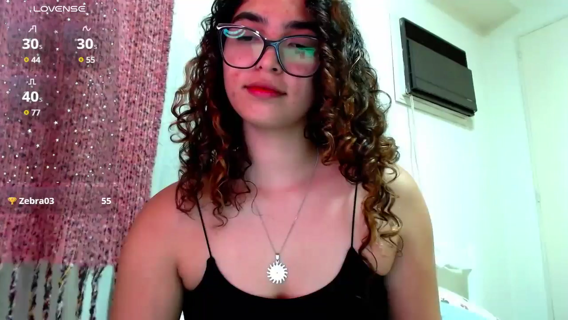 Gallery image thumbnail from Ariagaleo's myfreecams stream on, 10/18/2024, 22:38 image 8 of 20