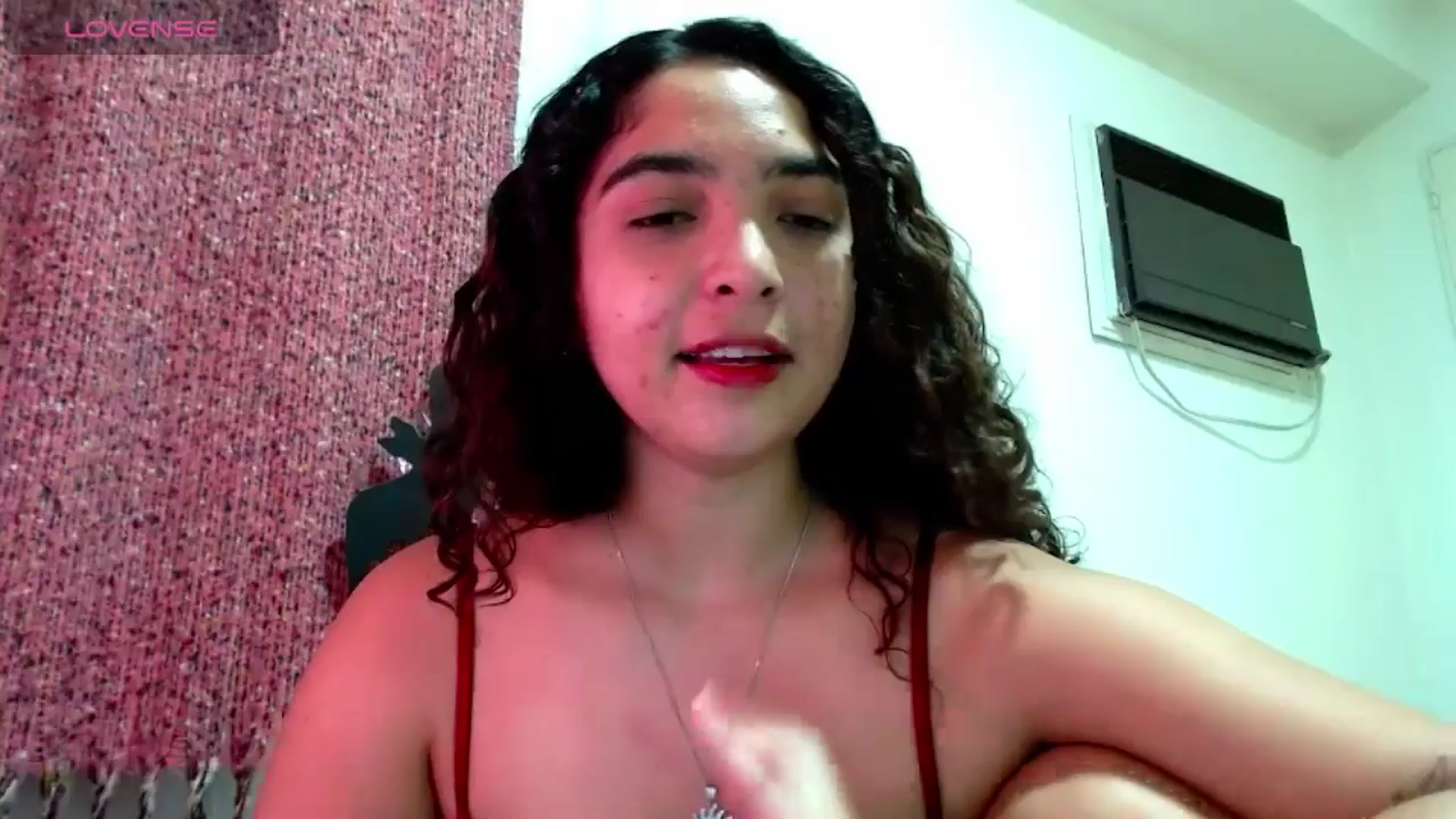 Gallery image thumbnail from Ariagaleo's myfreecams stream on, 11/03/2024, 04:30 image 19 of 20