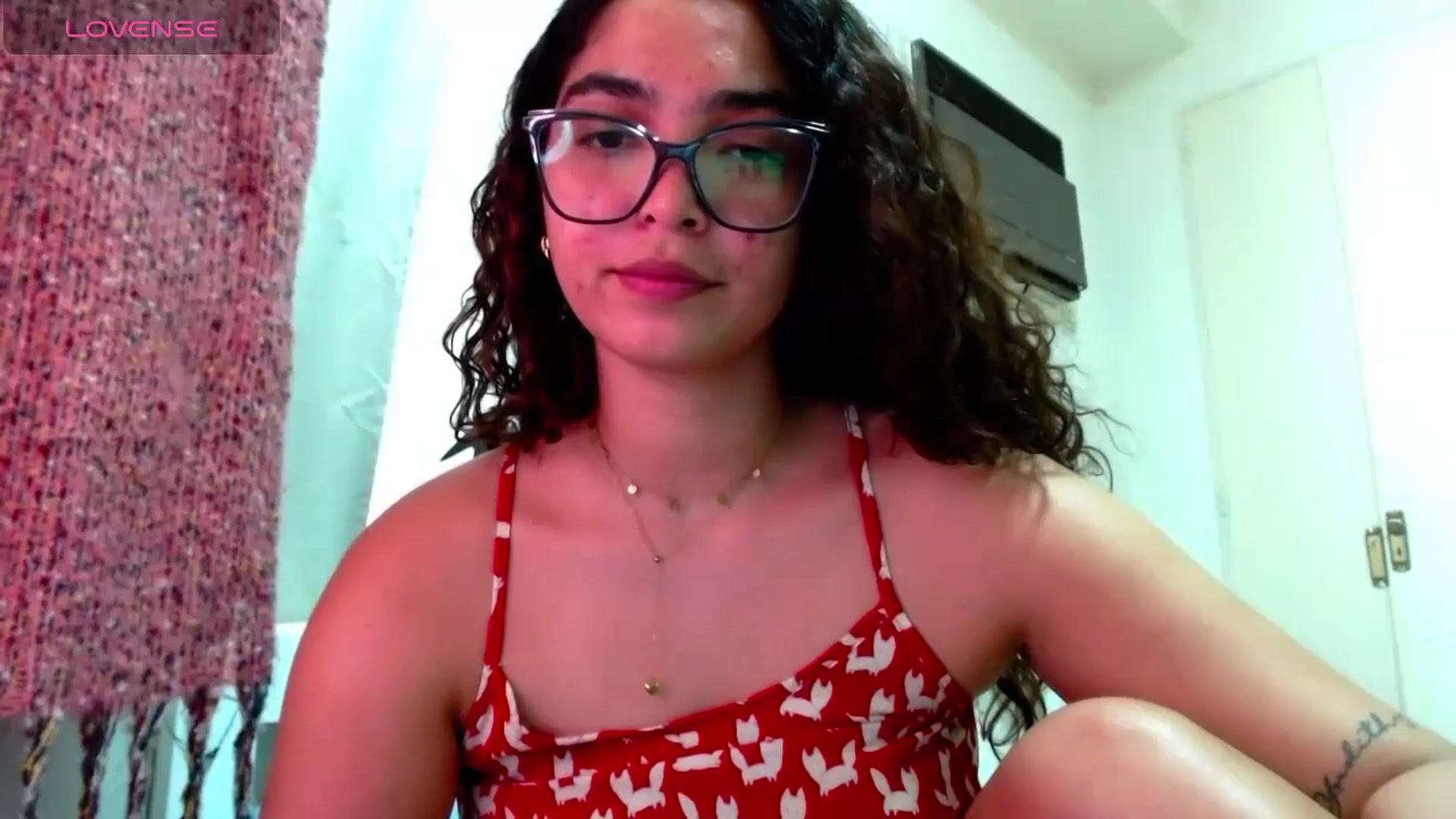 Gallery image thumbnail from Ariagaleo's myfreecams stream on, 11/13/2024, 21:19 image 9 of 20