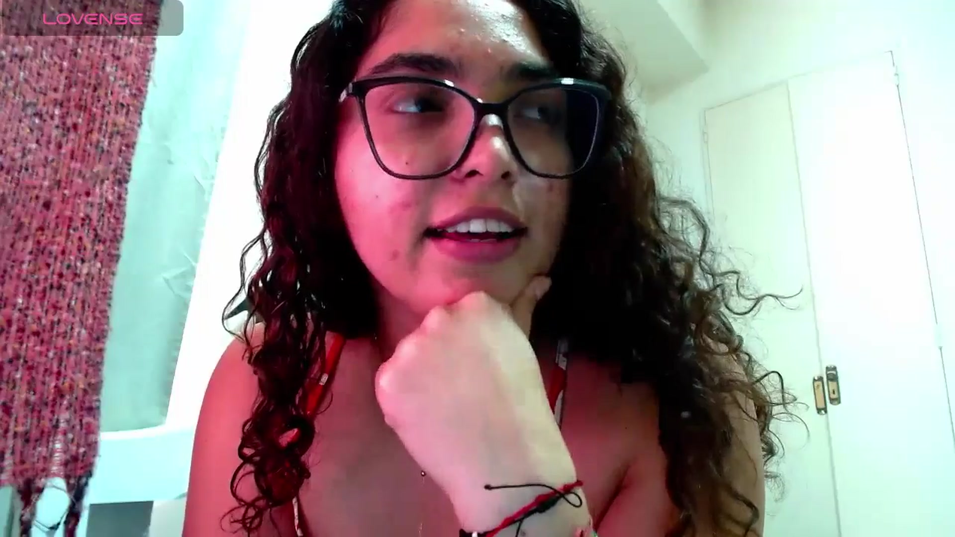Gallery image thumbnail from Ariagaleo's myfreecams stream on, 11/13/2024, 21:41 image 4 of 20