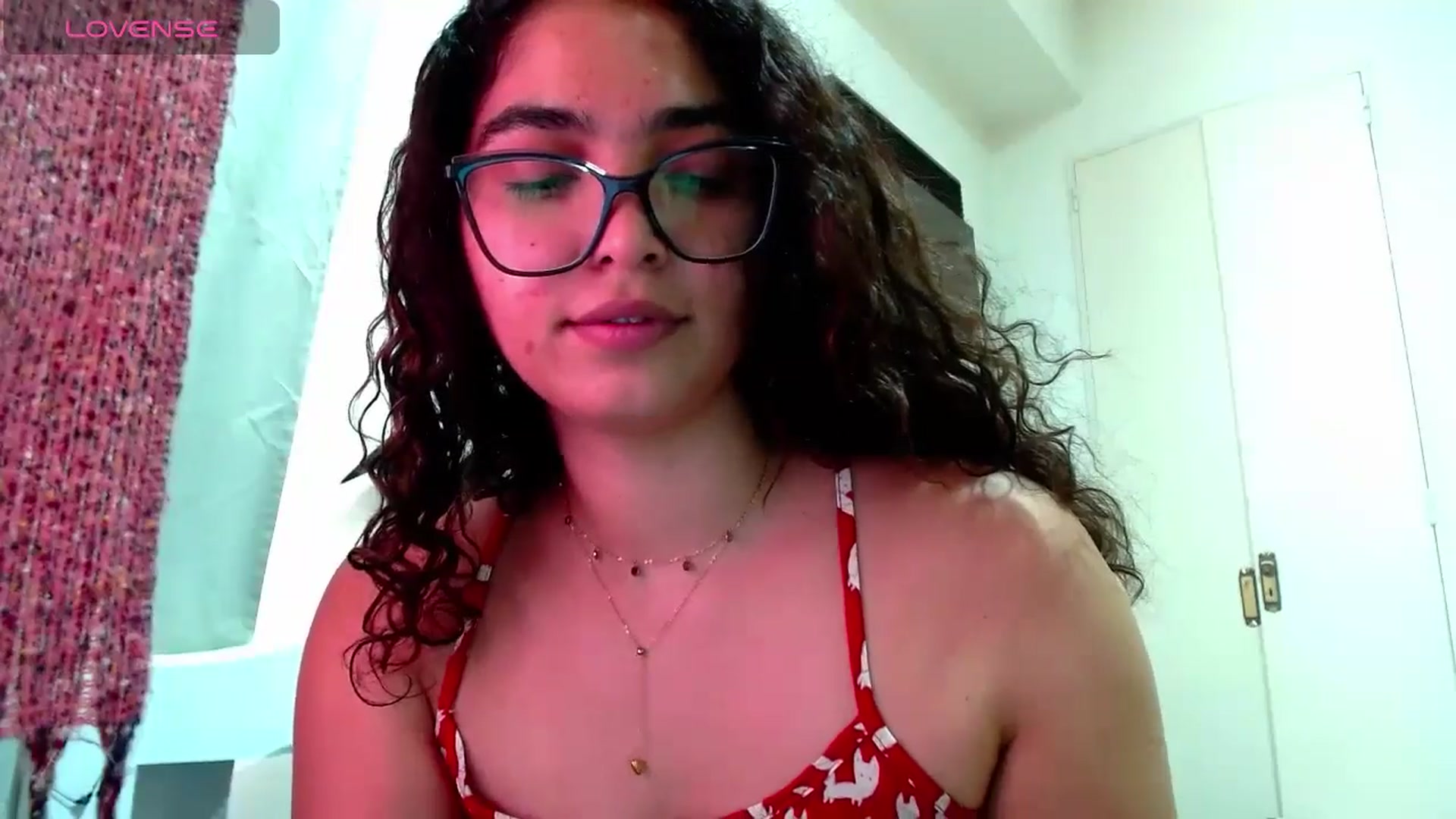 Gallery image thumbnail from Ariagaleo's myfreecams stream on, 11/13/2024, 21:41 image 6 of 20