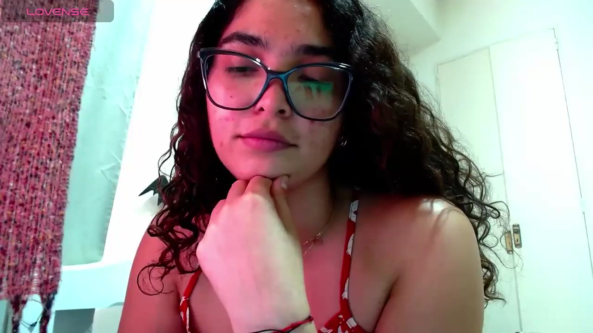 Gallery image thumbnail from Ariagaleo's myfreecams stream on, 11/13/2024, 21:41 image 9 of 20