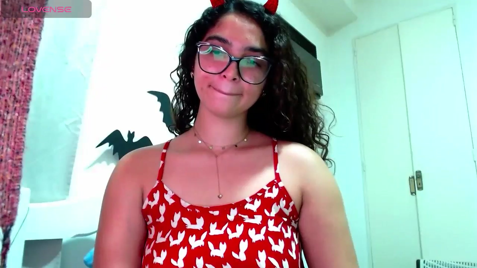 Gallery image thumbnail from Ariagaleo's myfreecams stream on, 11/13/2024, 23:14 image 4 of 20