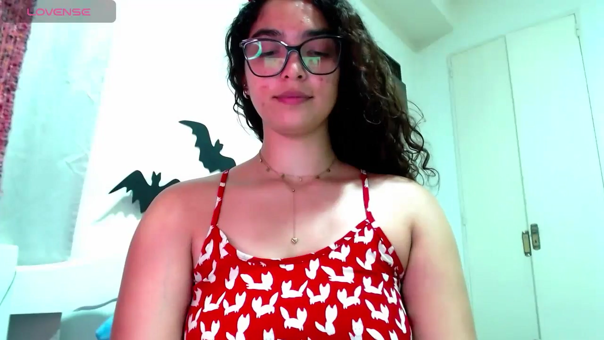 Gallery image thumbnail from Ariagaleo's myfreecams stream on, 11/13/2024, 23:29 image 2 of 20