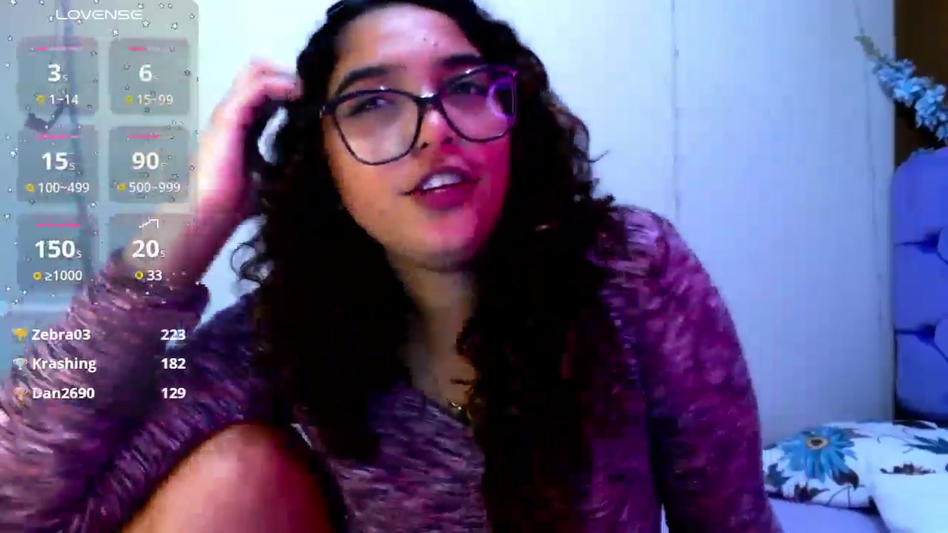 Gallery image thumbnail from Ariagaleo's myfreecams stream on, 01/02/2025, 23:37 image 12 of 20