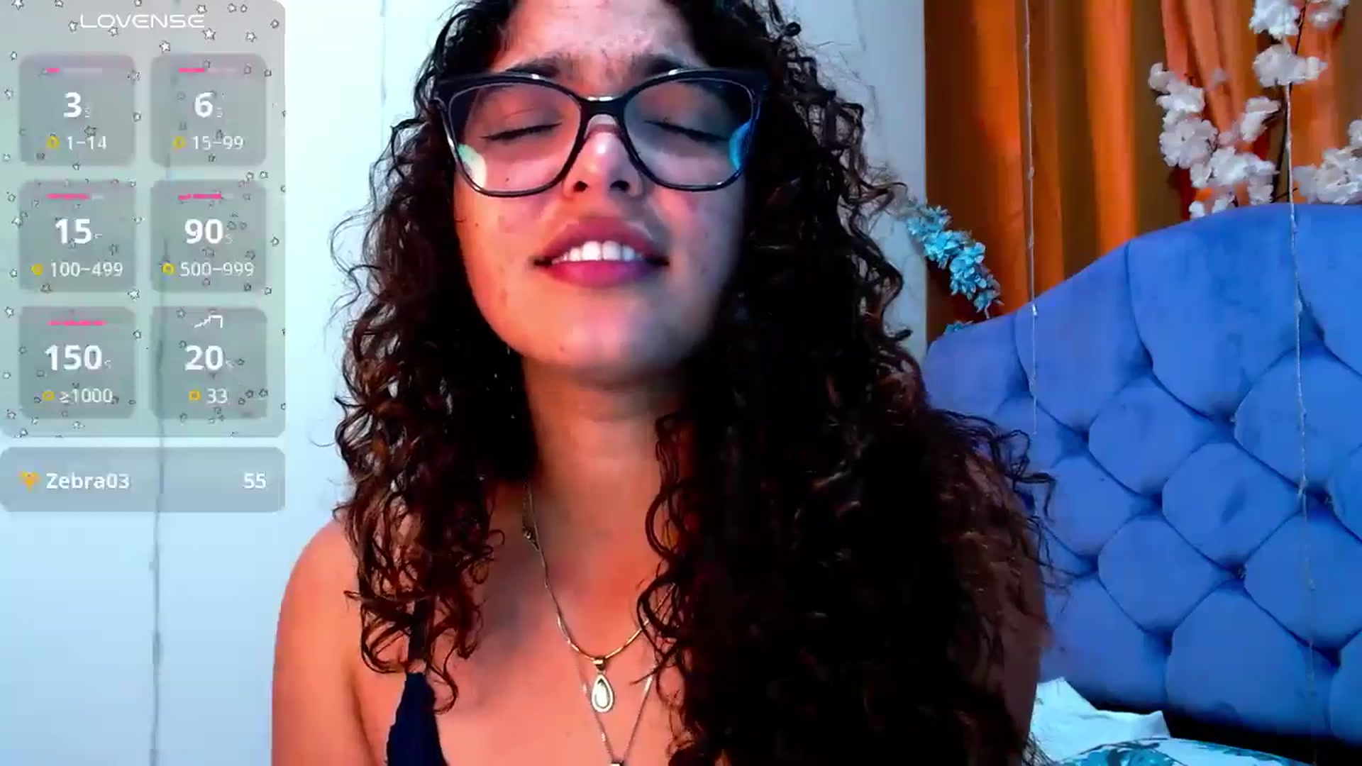 Gallery image thumbnail from Ariagaleo's myfreecams stream on, 01/03/2025, 22:42 image 4 of 20