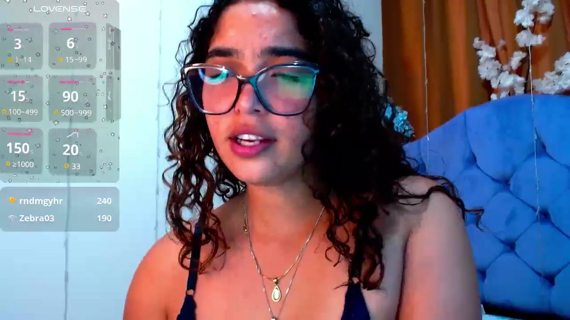 Gallery image thumbnail from Ariagaleo's myfreecams stream on, 01/03/2025, 23:33 image 5 of 20