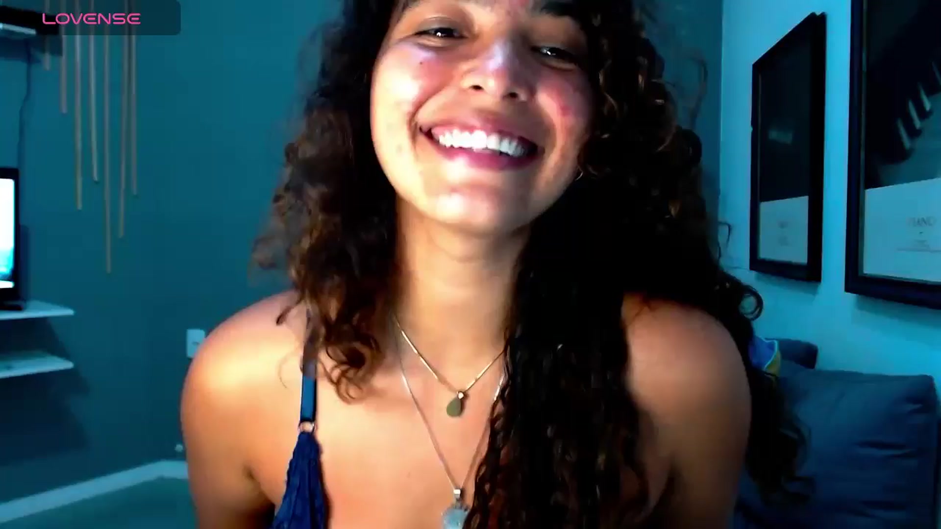 Gallery image thumbnail from Ariagaleo's myfreecams stream on, 01/14/2025, 04:36 image 1 of 20