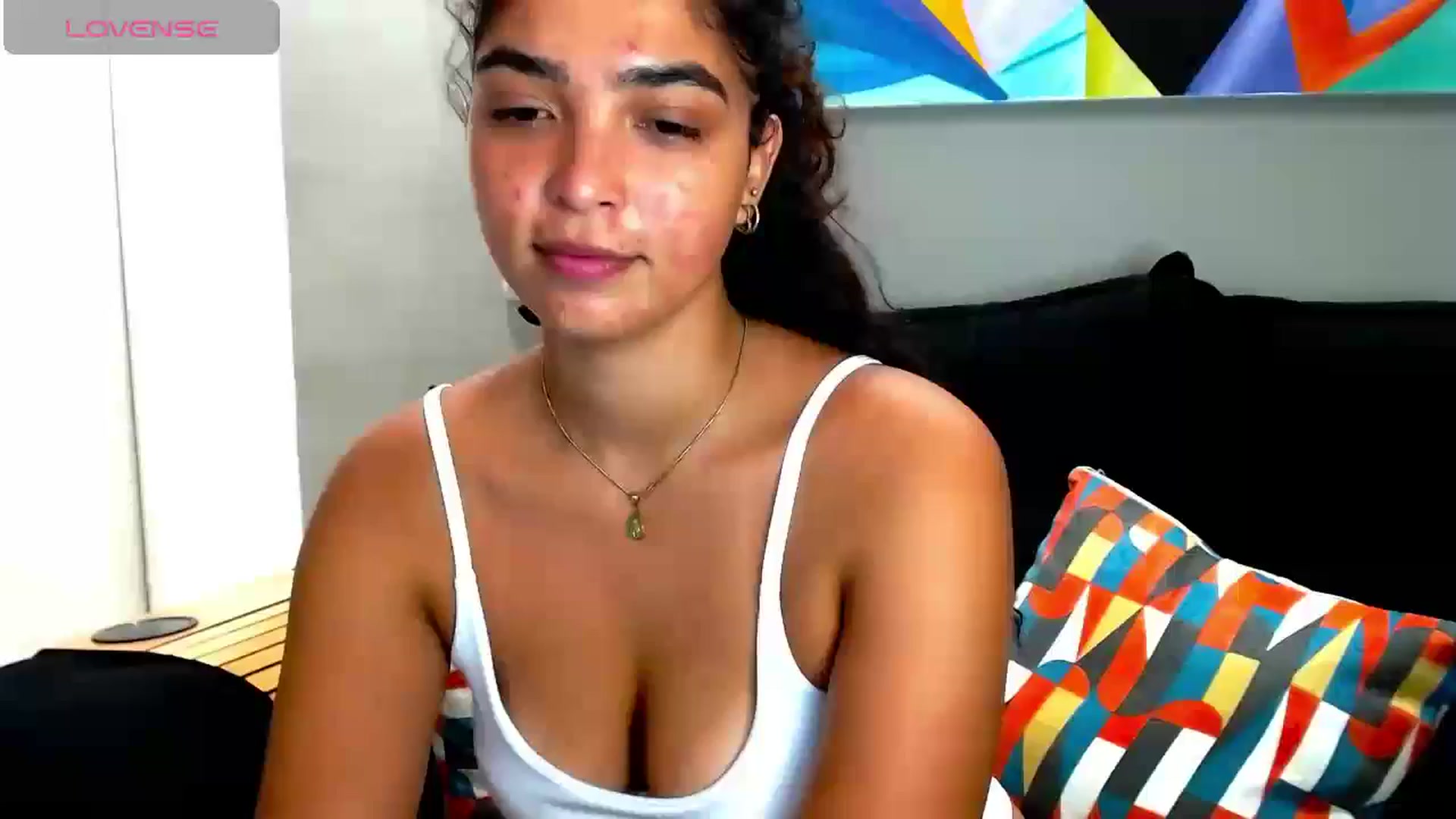 Gallery image thumbnail from Ariagaleo's myfreecams stream on, 01/28/2025, 02:49 image 4 of 20