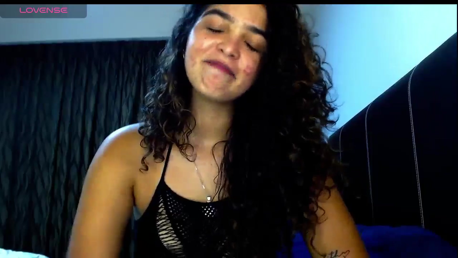 Gallery image thumbnail from Ariagaleo's myfreecams stream on, 02/26/2025, 05:10 image 6 of 20