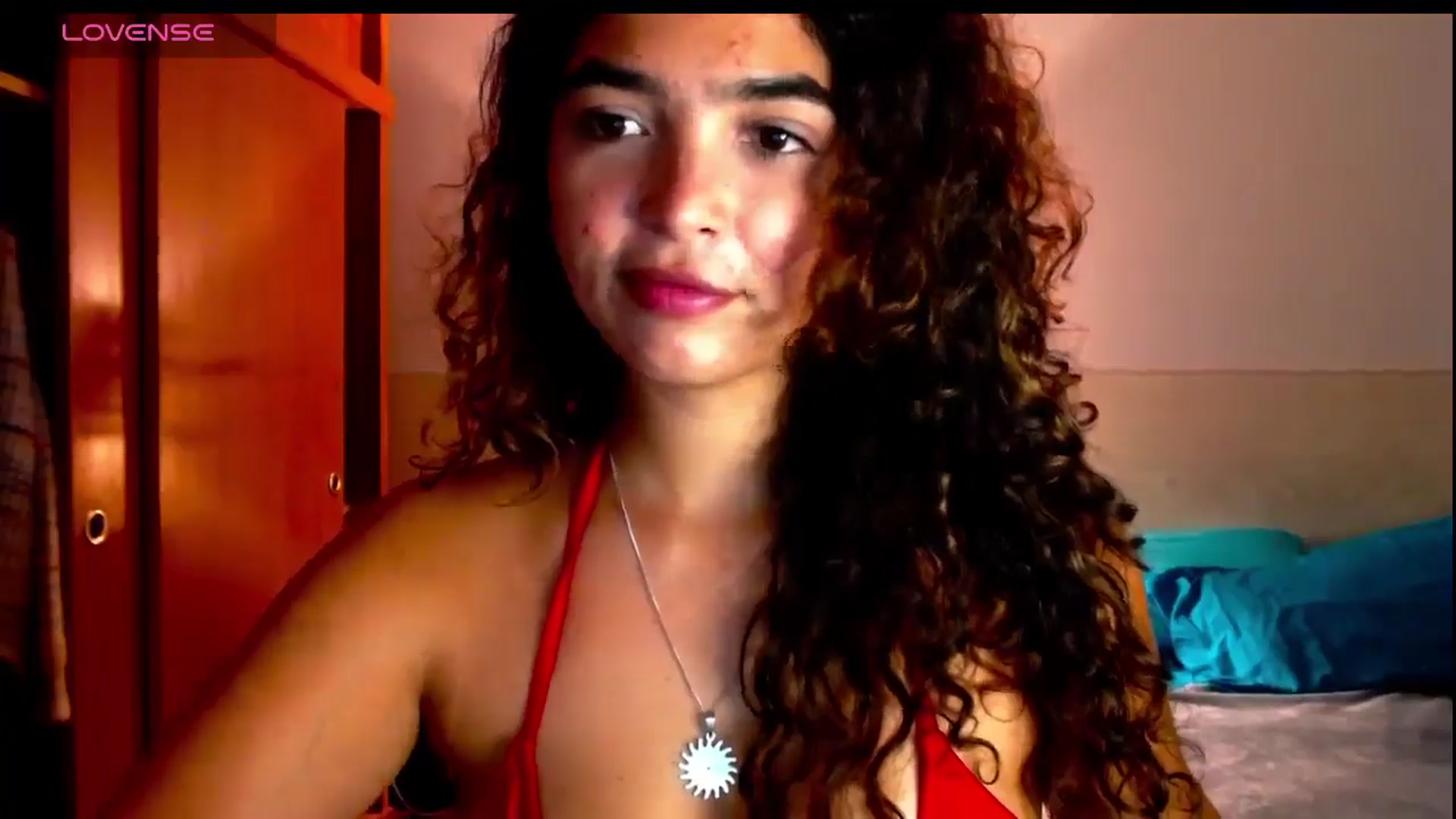 Gallery image thumbnail from Ariagaleo's myfreecams stream on, 03/05/2025, 22:44 image 19 of 20