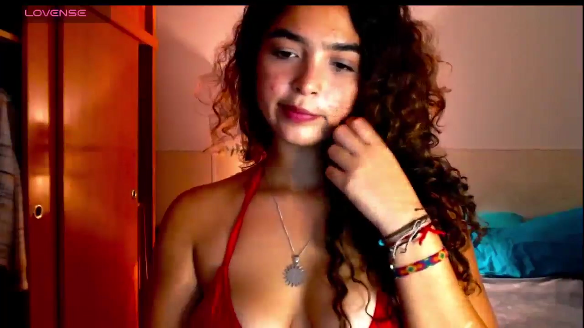 Gallery image thumbnail from Ariagaleo's myfreecams stream on, 03/05/2025, 22:44 image 14 of 20