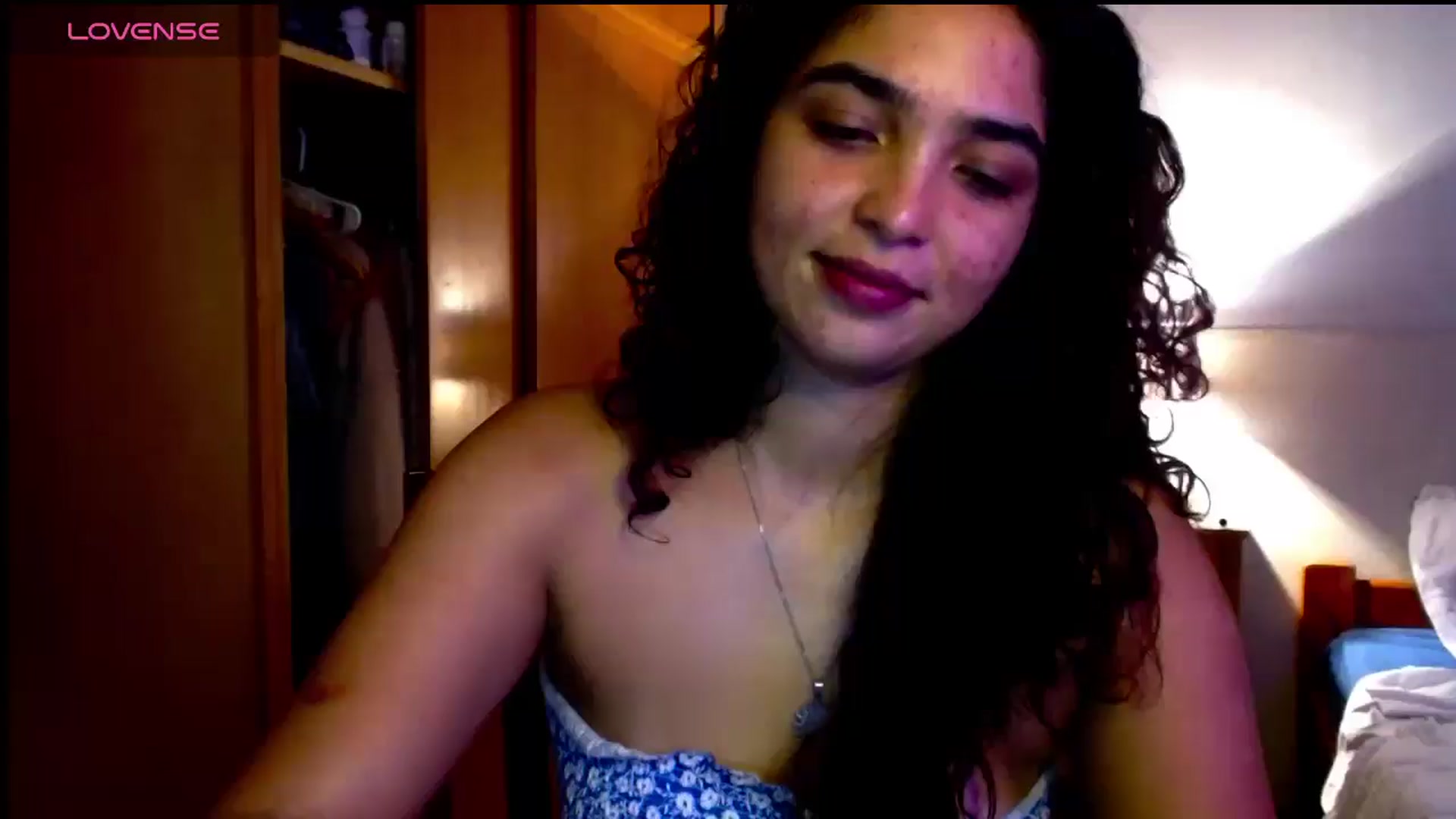 Gallery image thumbnail from Ariagaleo's myfreecams stream on, 04/02/2025, 06:40 image 15 of 20