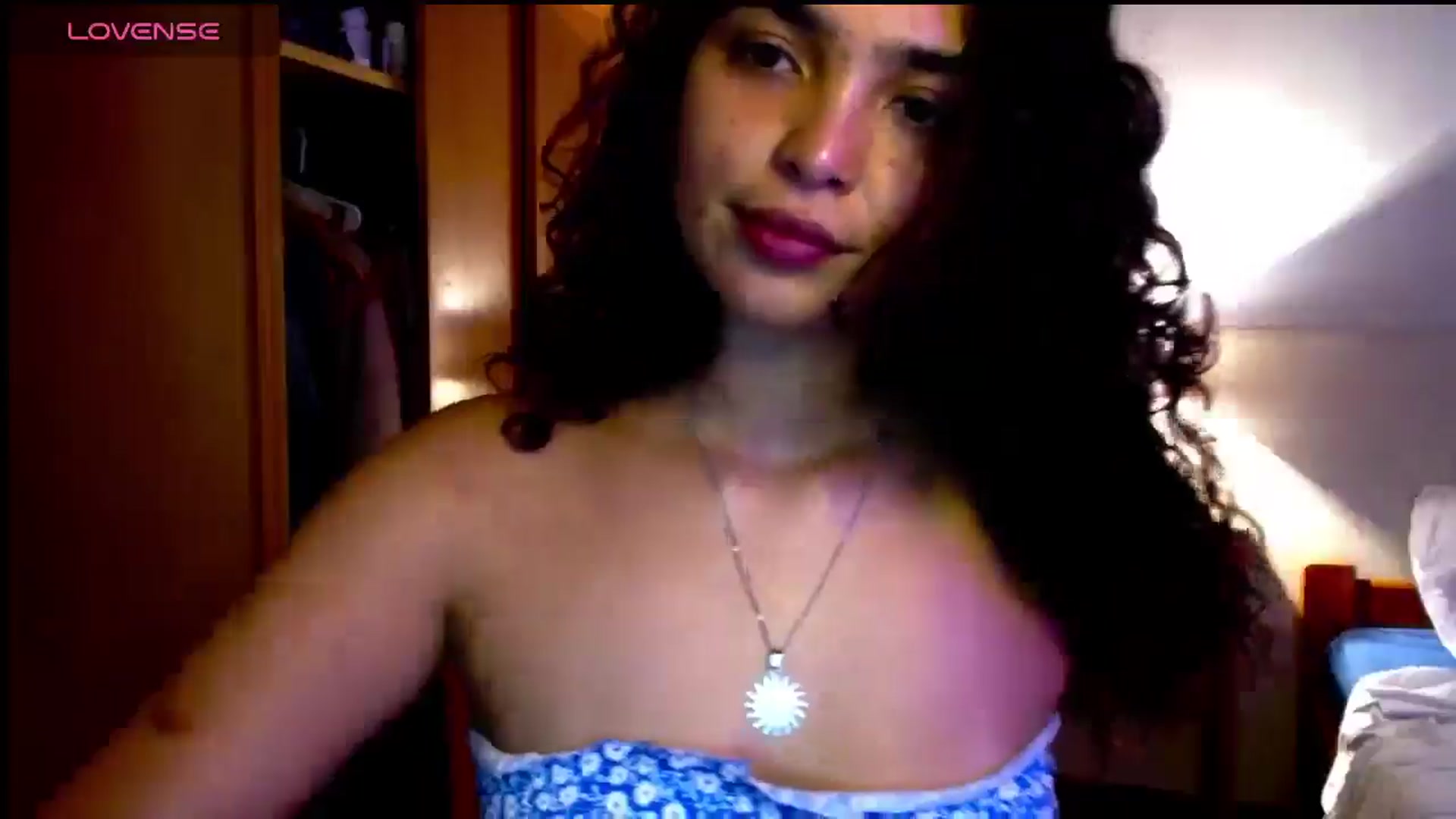 Gallery image thumbnail from Ariagaleo's myfreecams stream on, 04/02/2025, 06:40 image 12 of 20