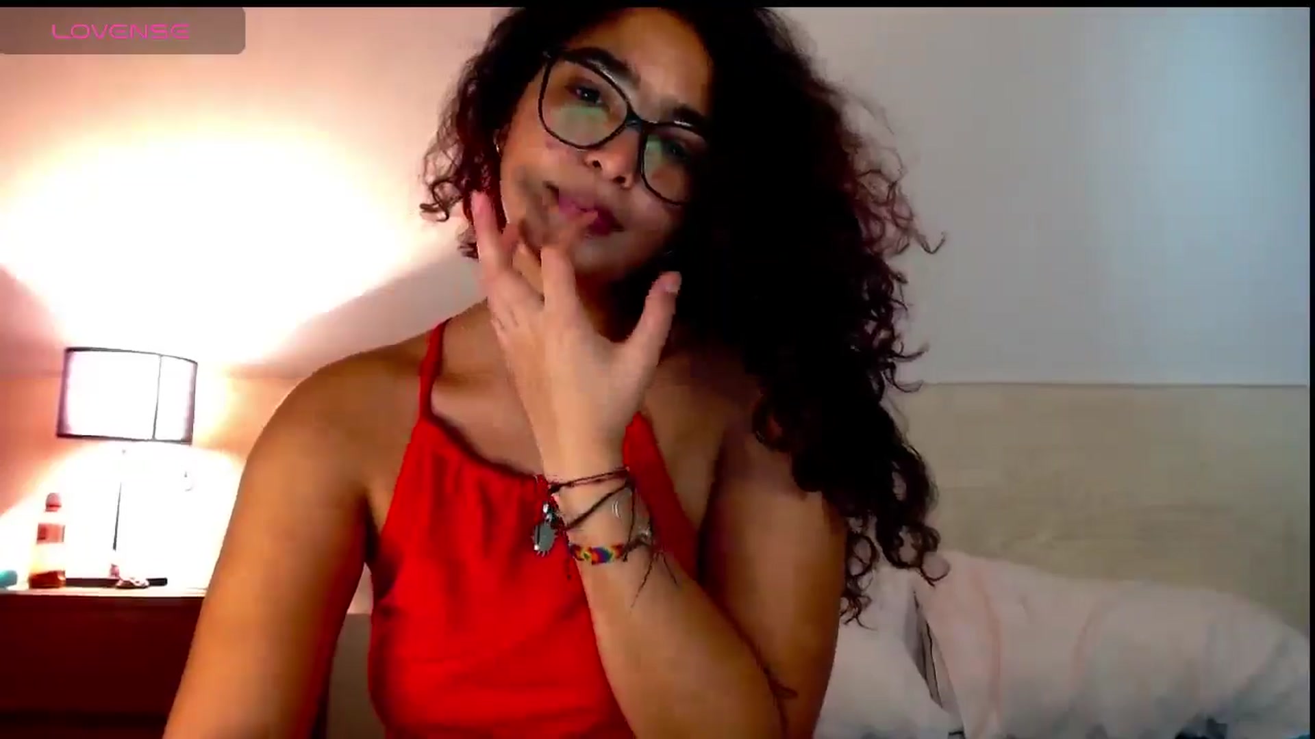 Gallery image thumbnail from Ariagaleo's myfreecams stream on, 04/09/2025, 19:14 image 13 of 20