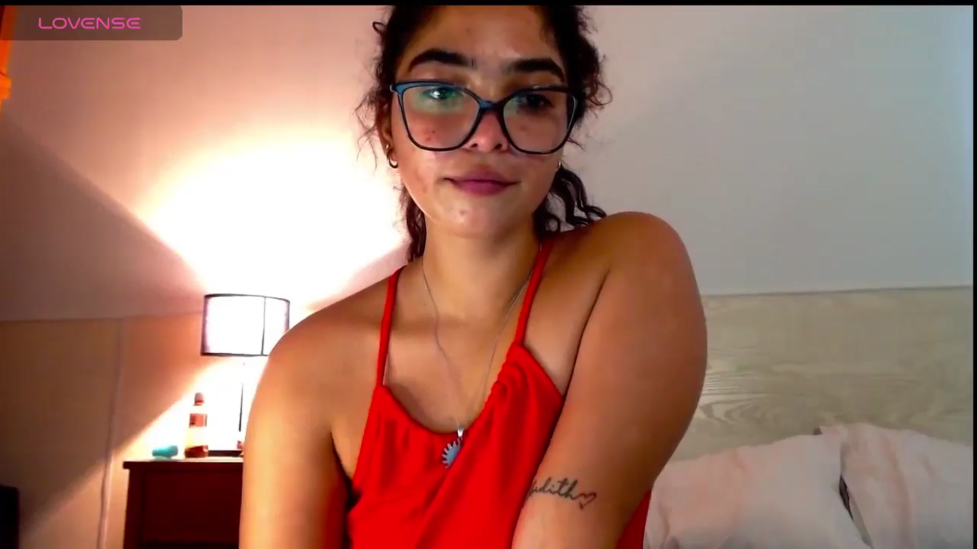 Gallery image thumbnail from Ariagaleo's myfreecams stream on, 04/09/2025, 19:14 image 17 of 20