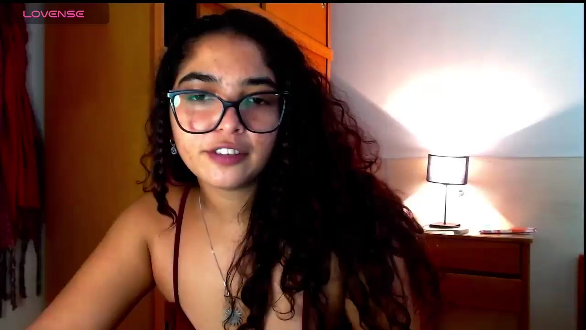 Gallery image thumbnail from Ariagaleo's myfreecams stream on, 04/16/2025, 16:38 image 14 of 20