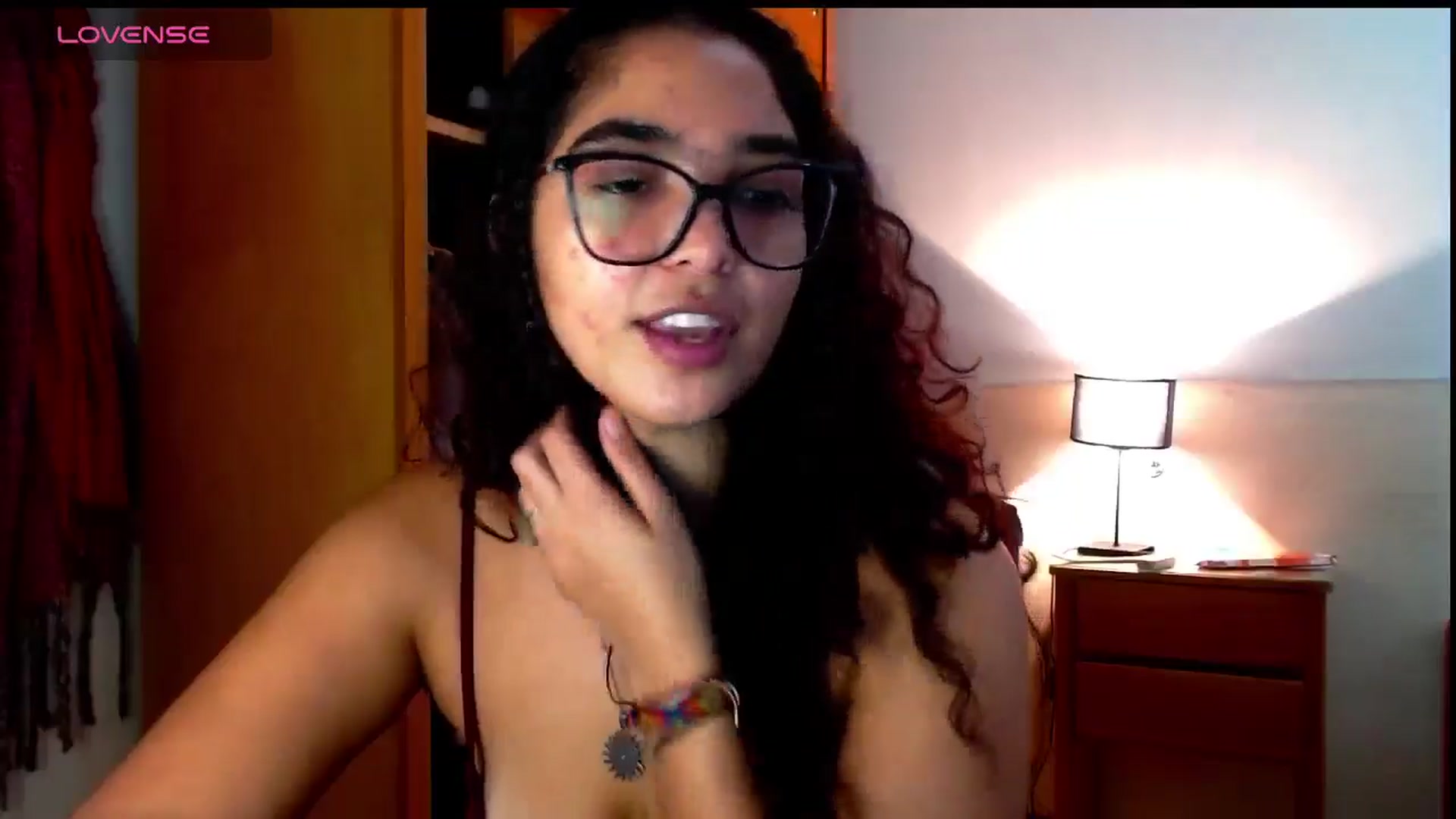 Gallery image thumbnail from Ariagaleo's myfreecams stream on, 04/16/2025, 17:19 image 7 of 20