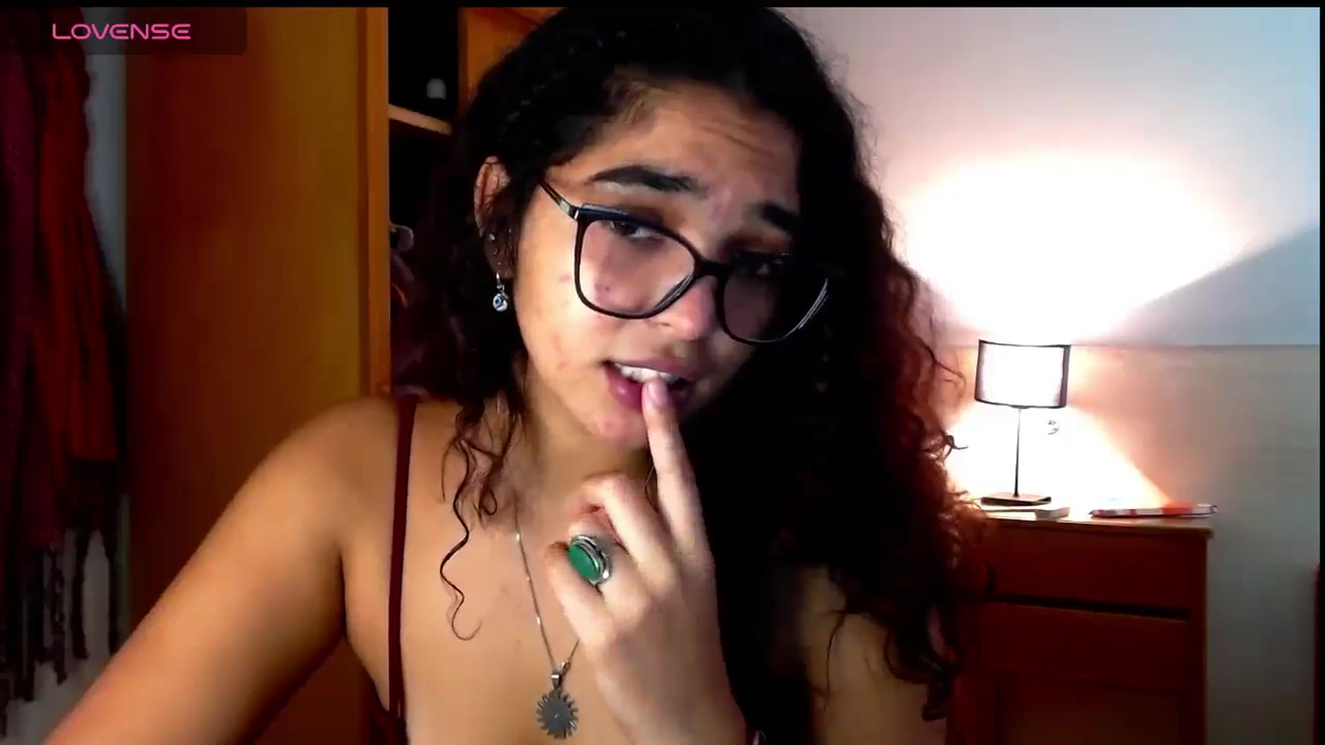 Gallery image thumbnail from Ariagaleo's myfreecams stream on, 04/16/2025, 17:19 image 20 of 20