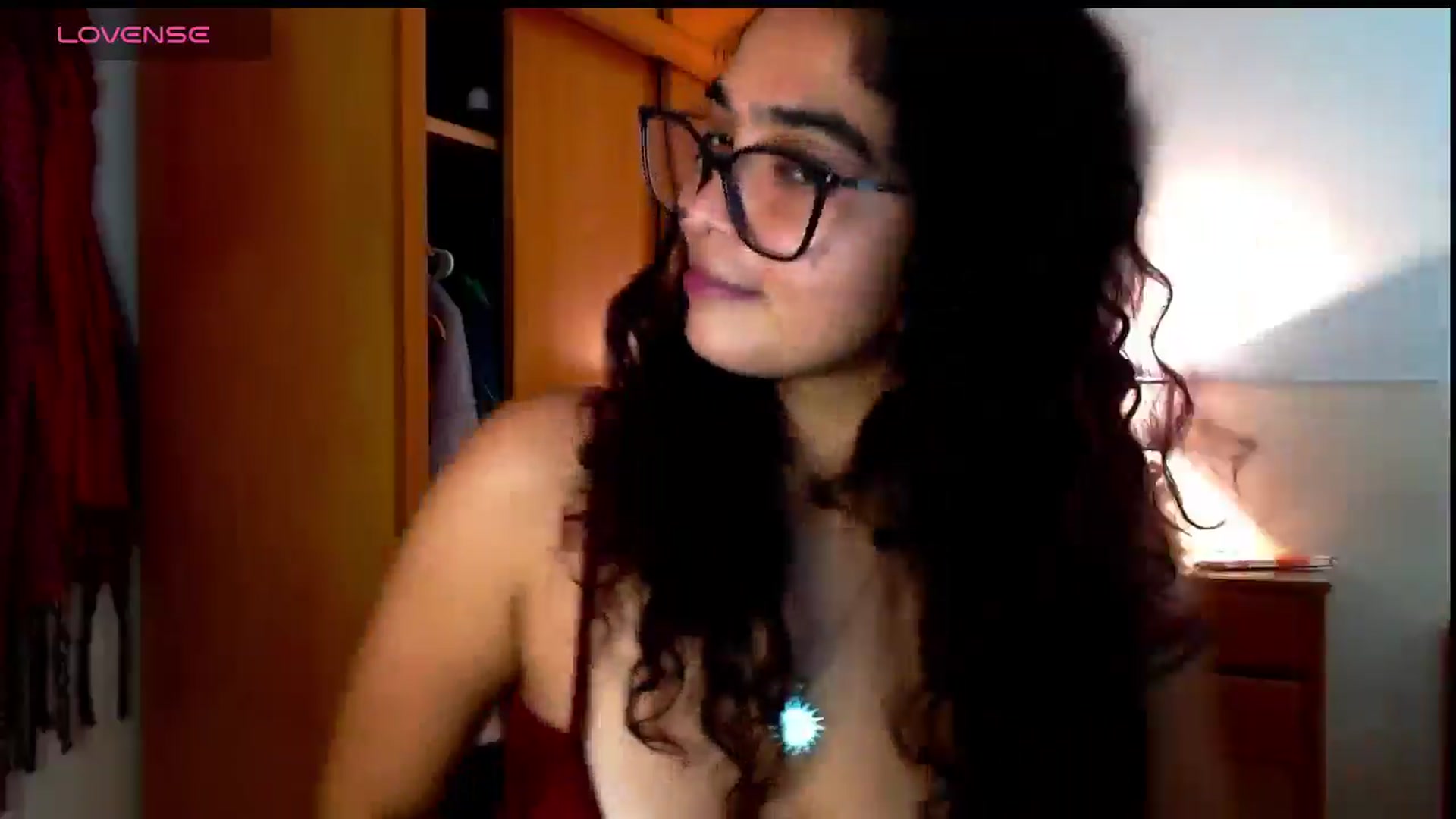 Gallery image thumbnail from Ariagaleo's myfreecams stream on, 04/16/2025, 17:19 image 11 of 20
