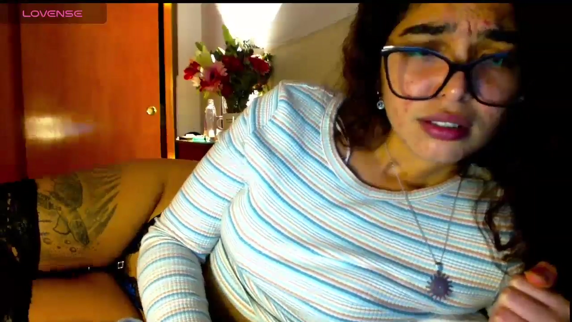 Gallery image thumbnail from Ariagaleo's myfreecams stream on, 04/27/2025, 05:26 image 2 of 20