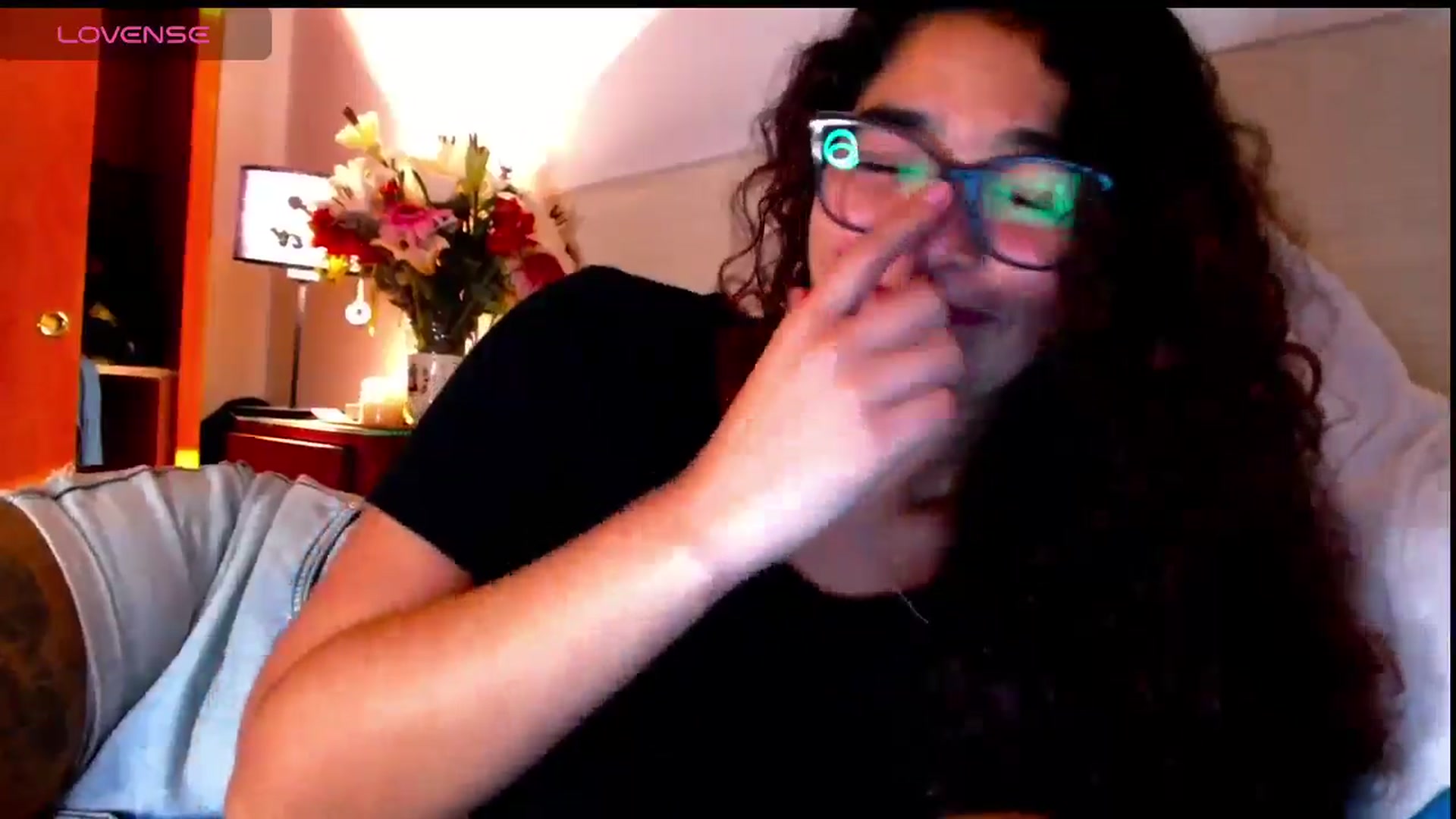 Gallery image thumbnail from Ariagaleo's myfreecams stream on, 04/29/2025, 20:19 image 15 of 20