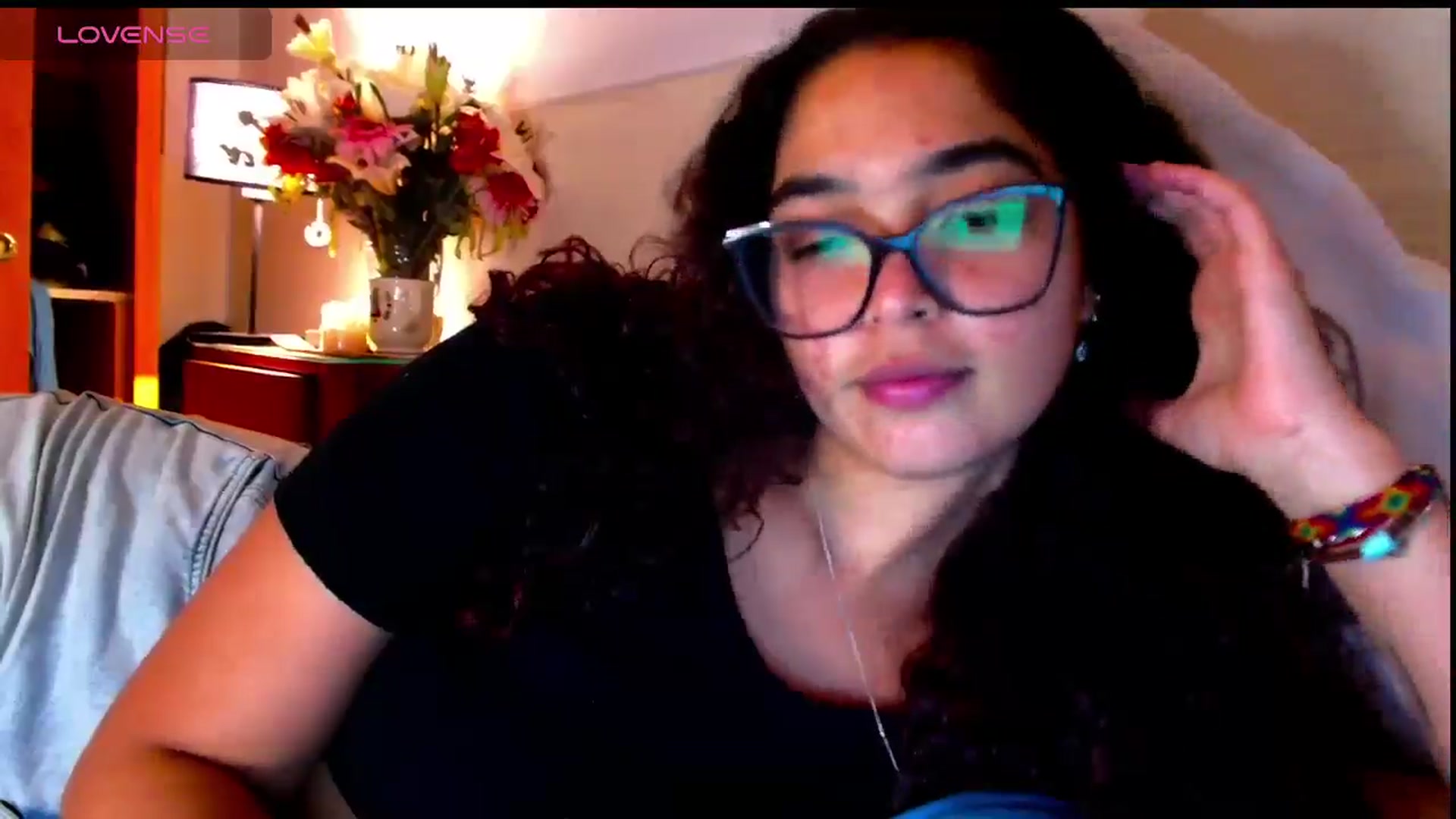 Gallery image thumbnail from Ariagaleo's myfreecams stream on, 04/29/2025, 20:19 image 9 of 20