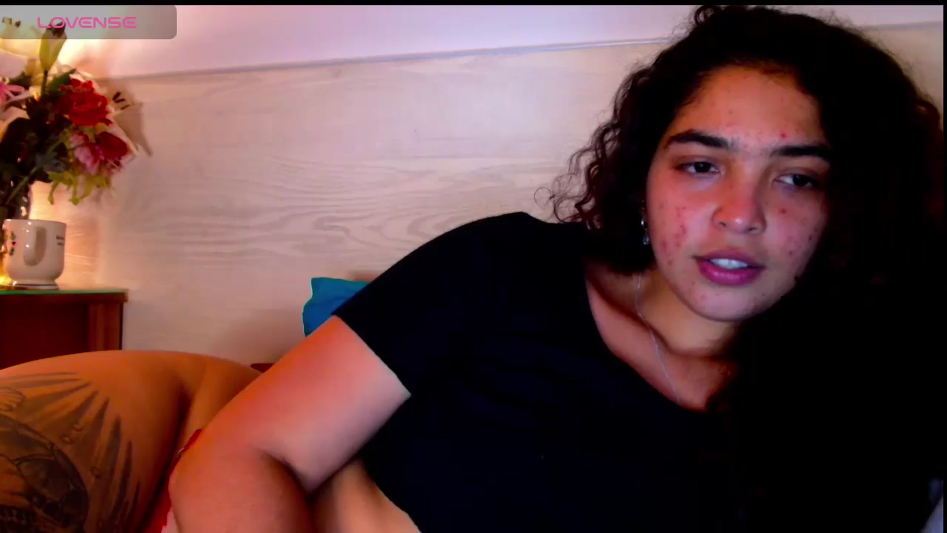 Gallery image thumbnail from Ariagaleo's myfreecams stream on, 04/30/2025, 24:16 image 3 of 20