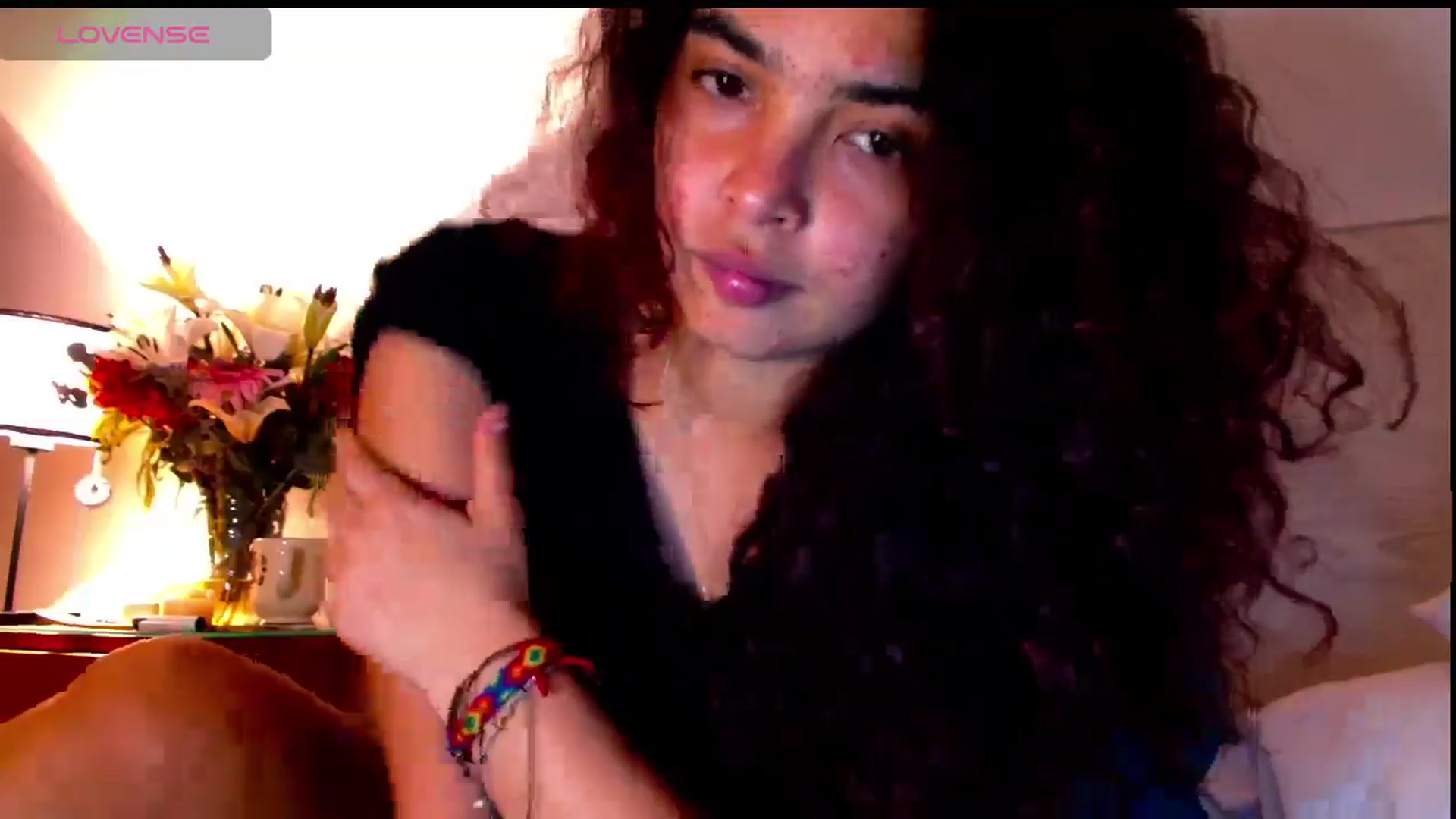 Gallery image thumbnail from Ariagaleo's myfreecams stream on, 04/30/2025, 24:16 image 12 of 20