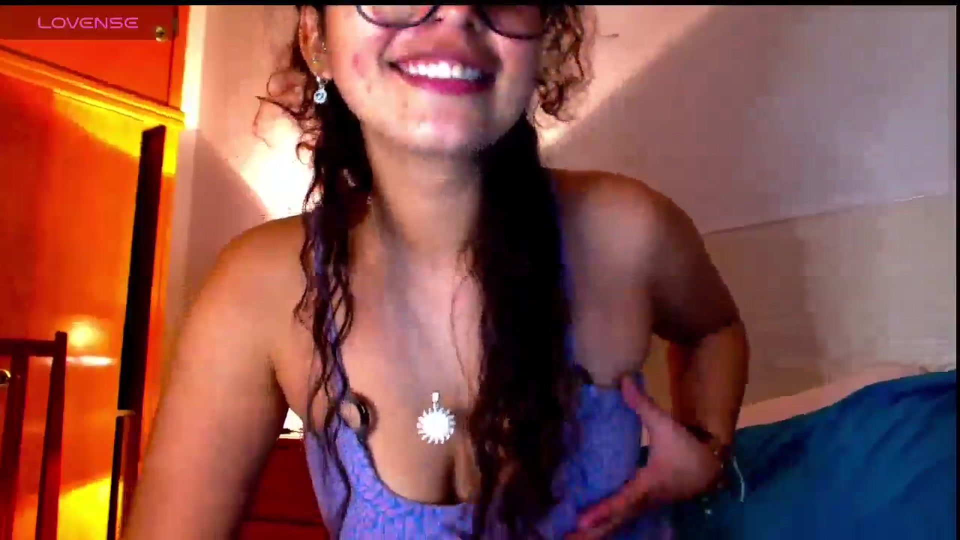 Gallery image thumbnail from Ariagaleo's myfreecams stream on, 04/30/2025, 20:31 image 8 of 20