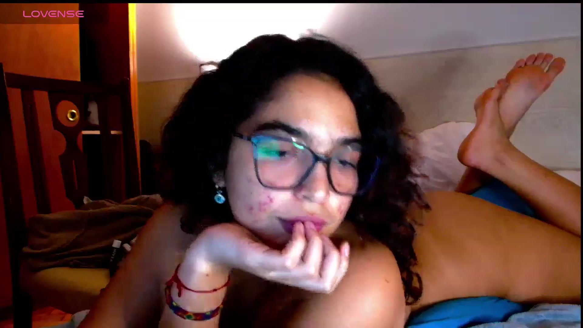 Gallery image thumbnail from Ariagaleo's myfreecams stream on, 05/09/2025, 19:31 image 14 of 20