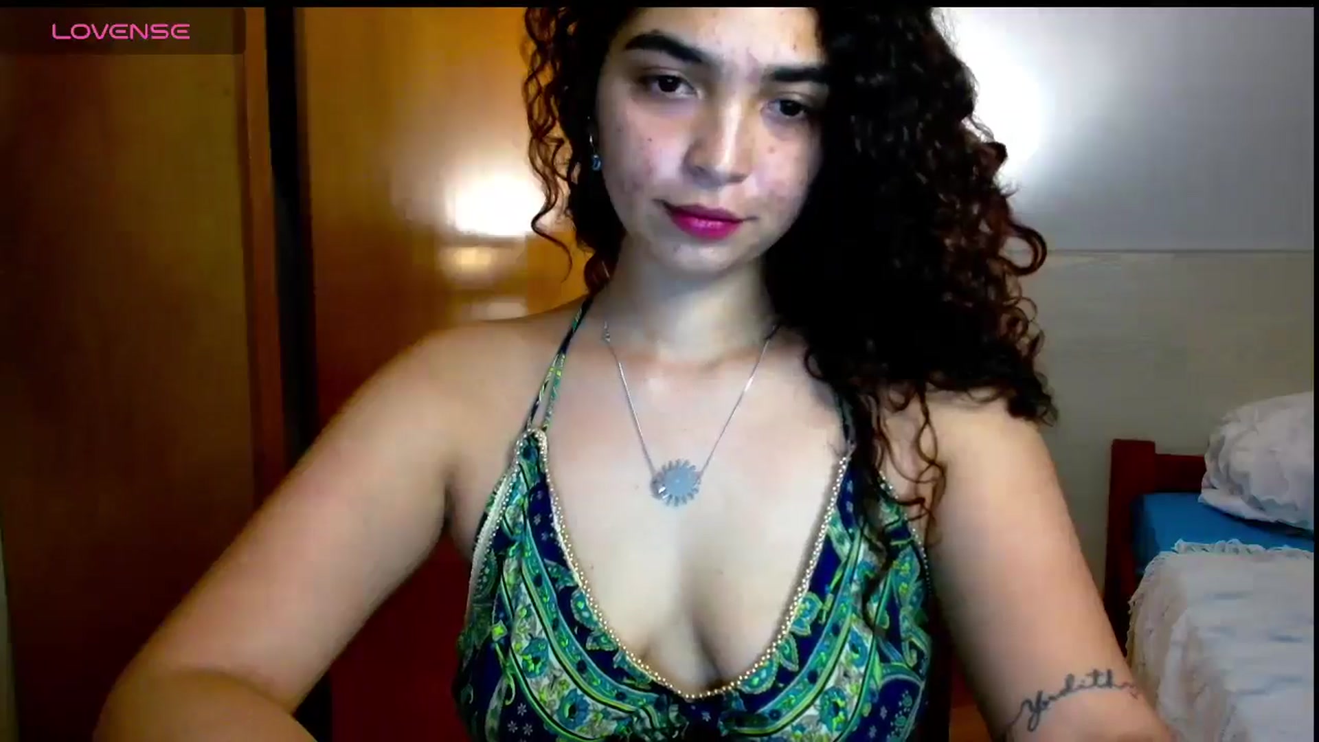 Gallery image thumbnail from Ariagaleo's myfreecams stream on, 05/14/2025, 04:42 image 17 of 20