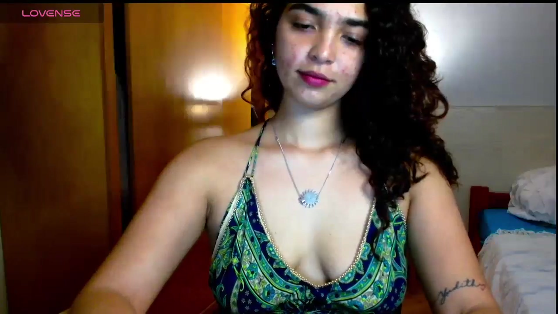 Gallery image thumbnail from Ariagaleo's myfreecams stream on, 05/14/2025, 04:42 image 18 of 20