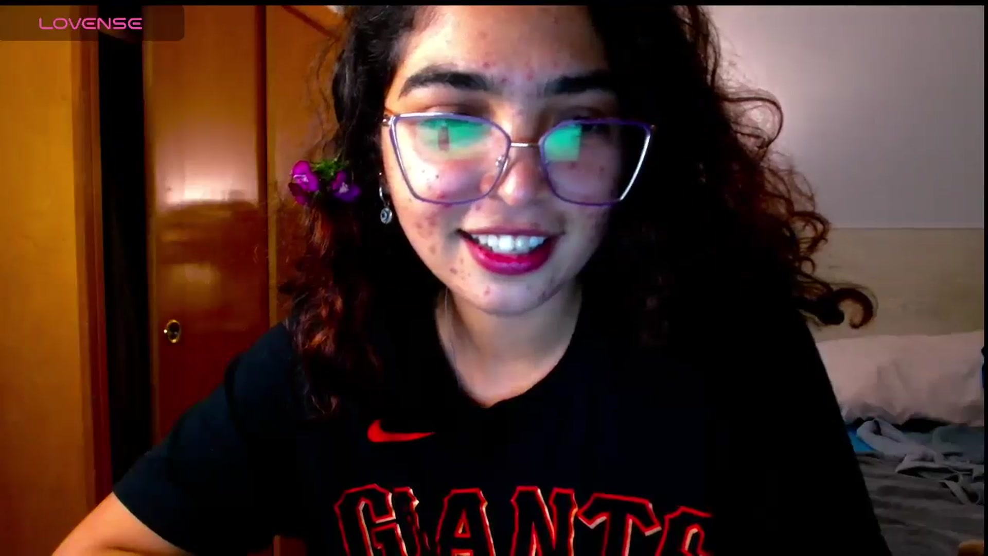 Gallery image thumbnail from Ariagaleo's myfreecams stream on, 05/29/2025, 19:38 image 15 of 20