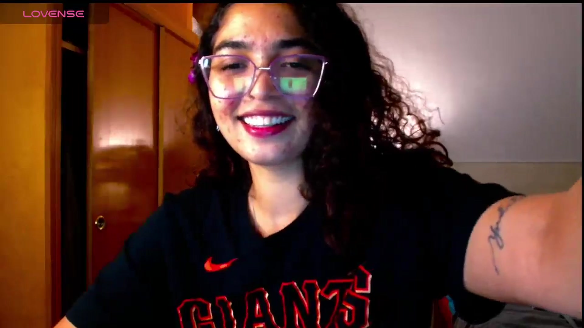 Gallery image thumbnail from Ariagaleo's myfreecams stream on, 05/29/2025, 19:38 image 11 of 20