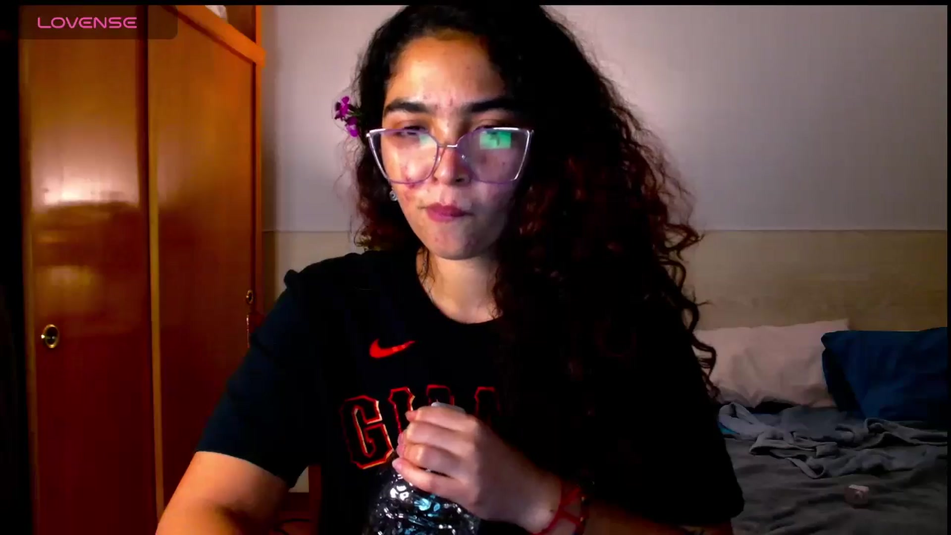 Gallery image thumbnail from Ariagaleo's myfreecams stream on, 05/29/2025, 22:00 image 3 of 20