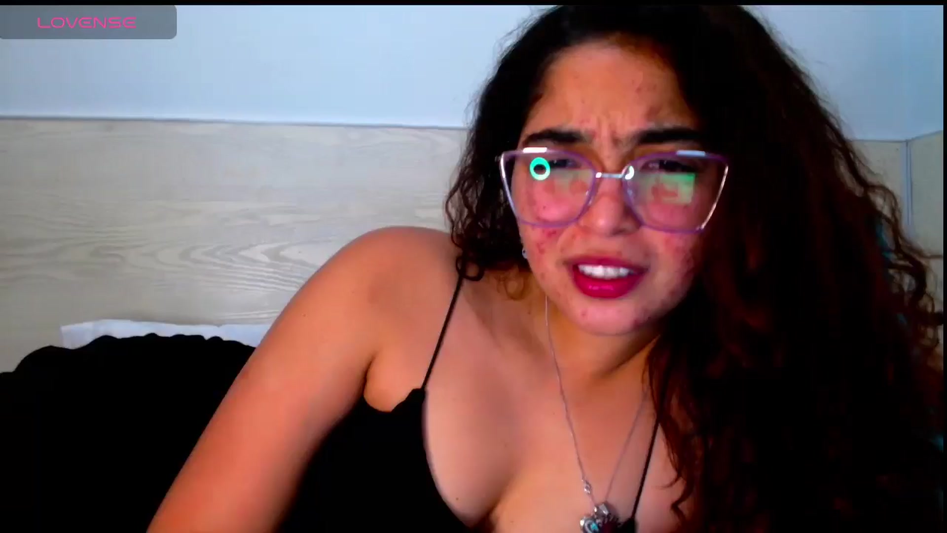Gallery image thumbnail from Ariagaleo's myfreecams stream on, 06/01/2025, 05:05 image 1 of 20
